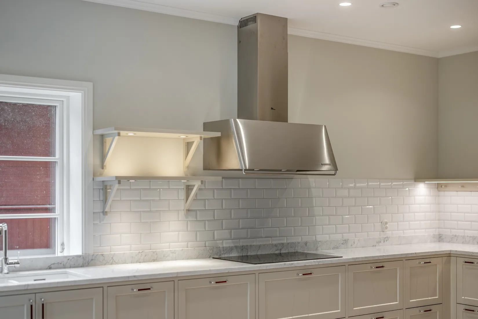 Villa, Lövhagens gårds väg 17, Färingsö Troxhammar, Ekerö