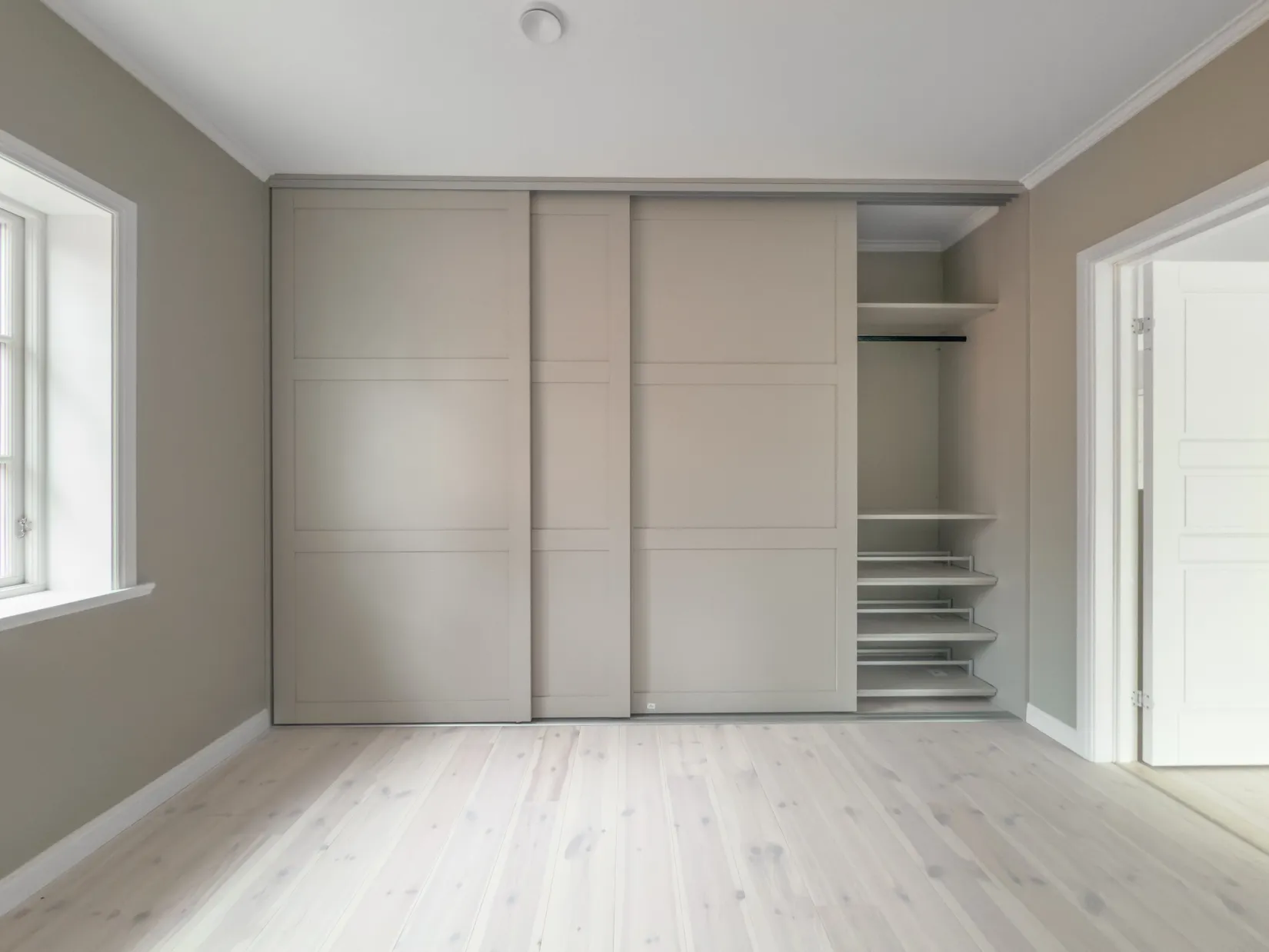 Villa, Lövhagens gårds väg 17, Färingsö Troxhammar, Ekerö