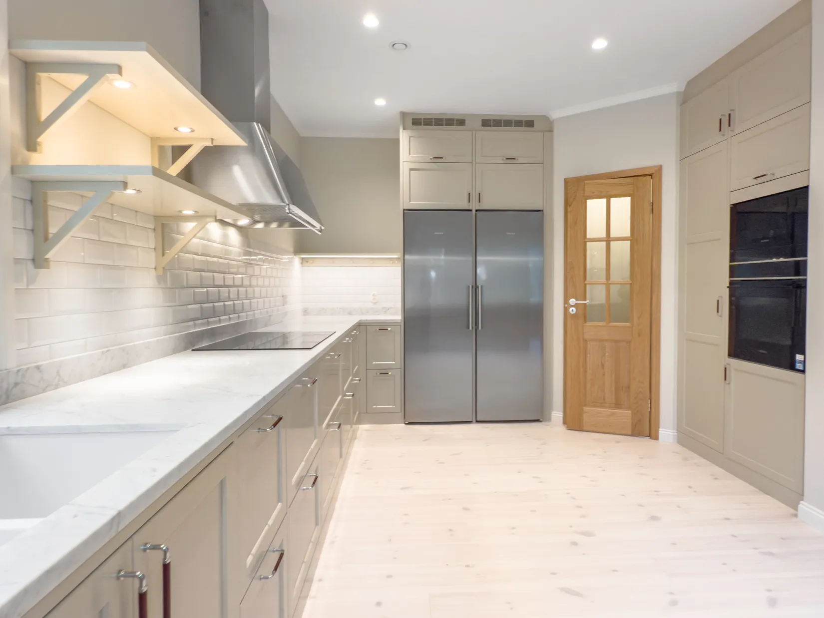 Villa, Lövhagens gårds väg 17, Färingsö Troxhammar, Ekerö