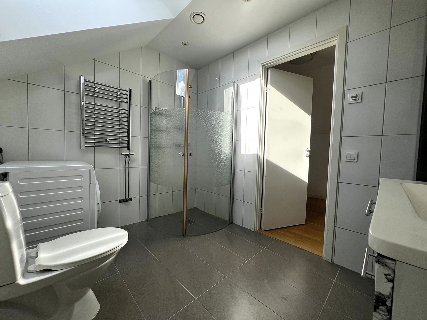 Villa, Pelargonvägen 5, Bro Rosenängarna, Upplands-Bro