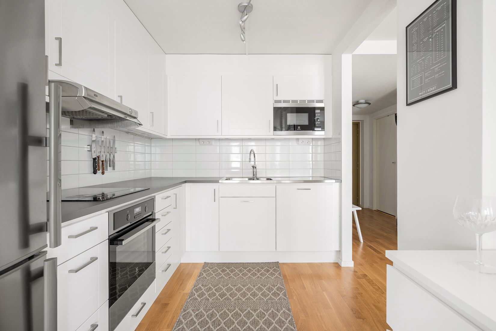 Bostadsrätt, Östersundsgatan 7, Vån 6 (0610/1615), Vällingby Parkstad / Råcksta, Stockholm