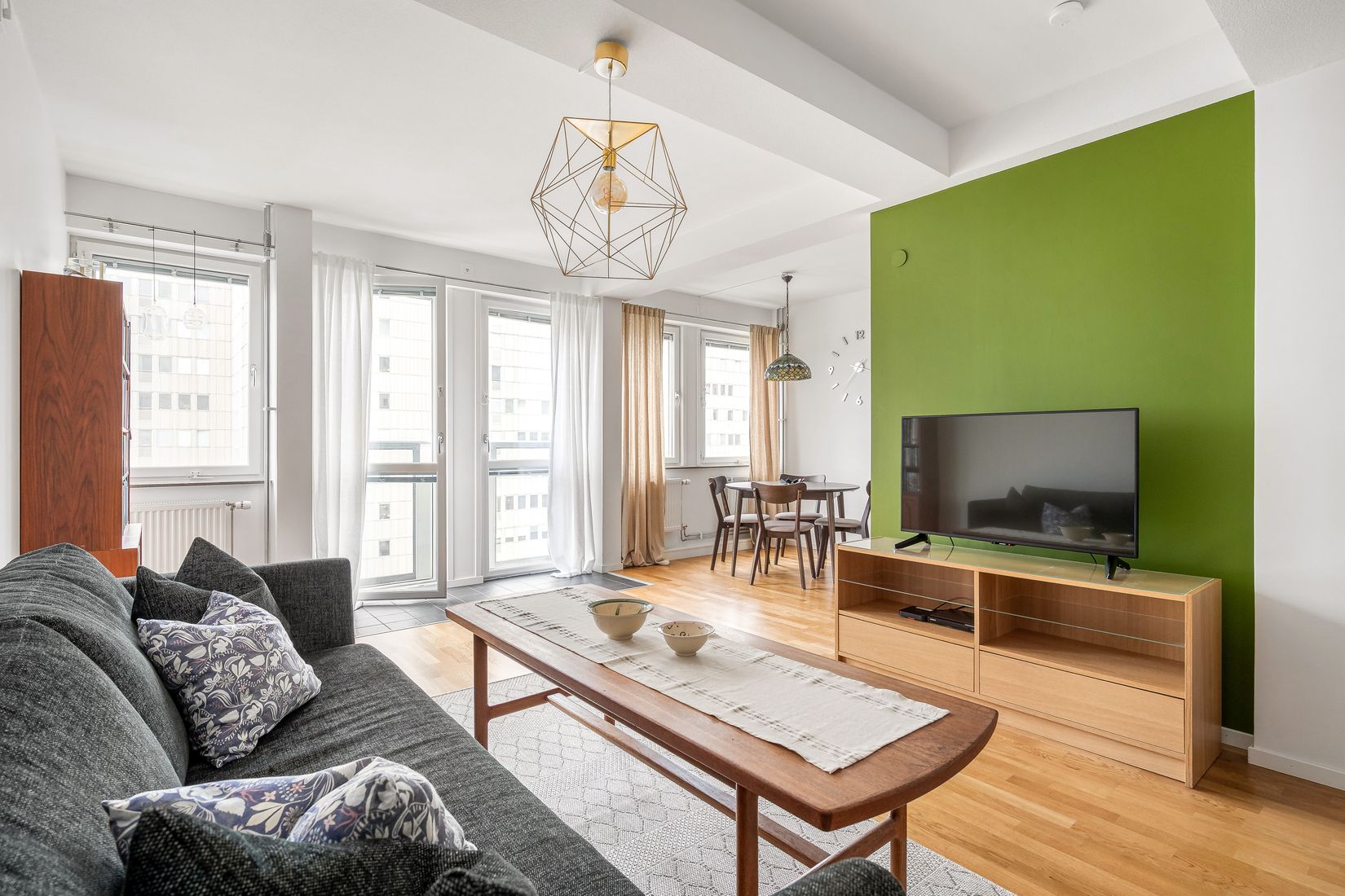 Bostadsrätt, Östersundsgatan 7, Vån 6 (0610/1615), Vällingby Parkstad / Råcksta, Stockholm