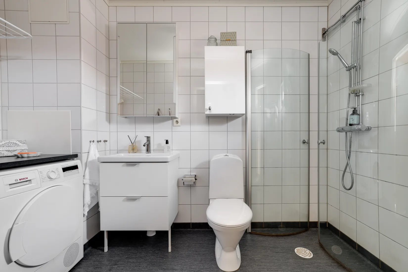 Bostadsrätt, Barkaregatan 24 B, Näsby, Örebro