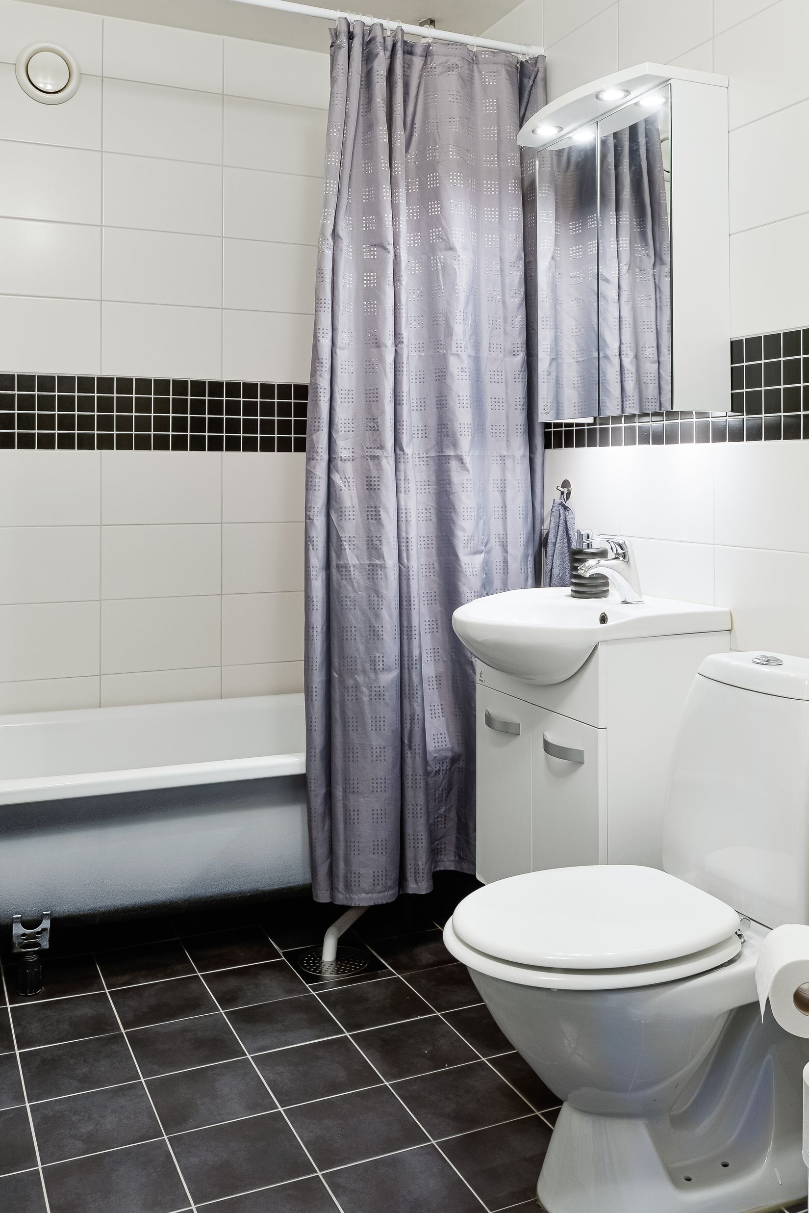 Bostadsrätt, Kornettstigen 3, 4tr, Brunna - Kungsängen, Upplands-Bro