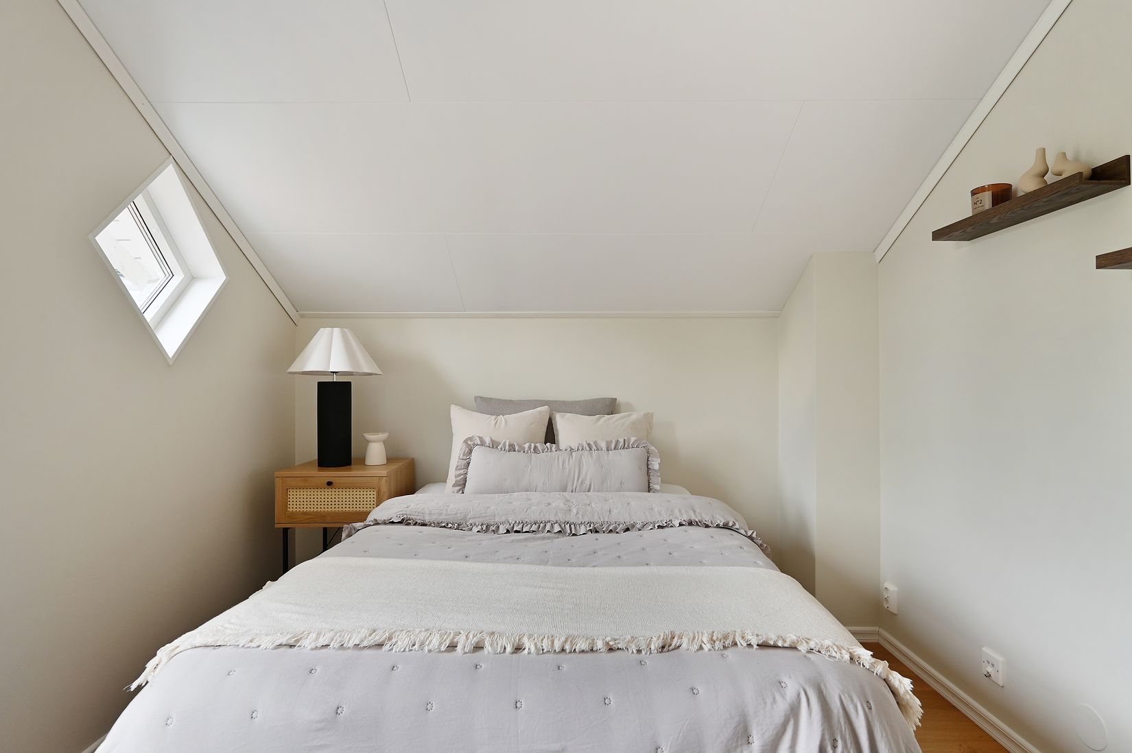 Villa, Ljungbackavägen 12A, Skälby, Järfälla