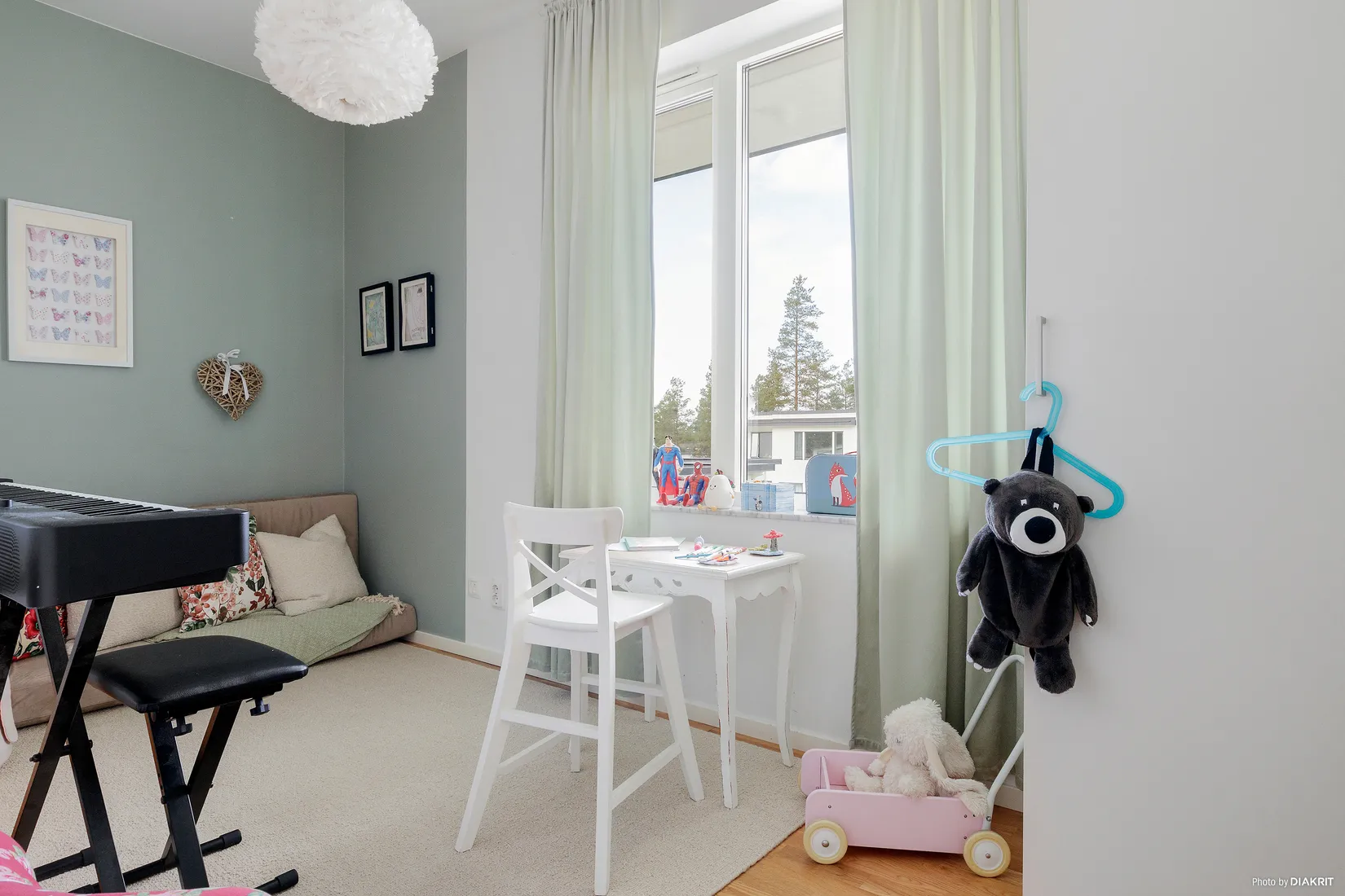 Bostadsrätt, Radhus, Tant Gredelins väg 37A, Uttran, Botkyrka