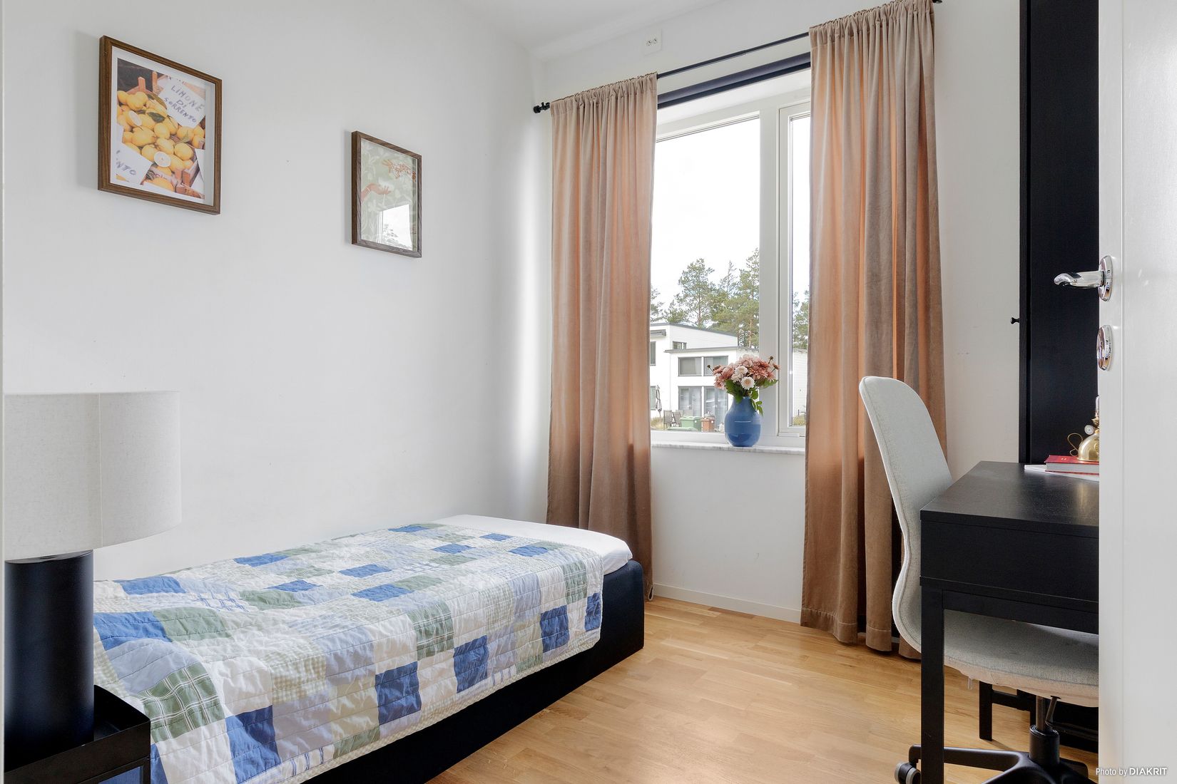 Bostadsrätt, Radhus, Tant Gredelins väg 37A, Uttran, Botkyrka