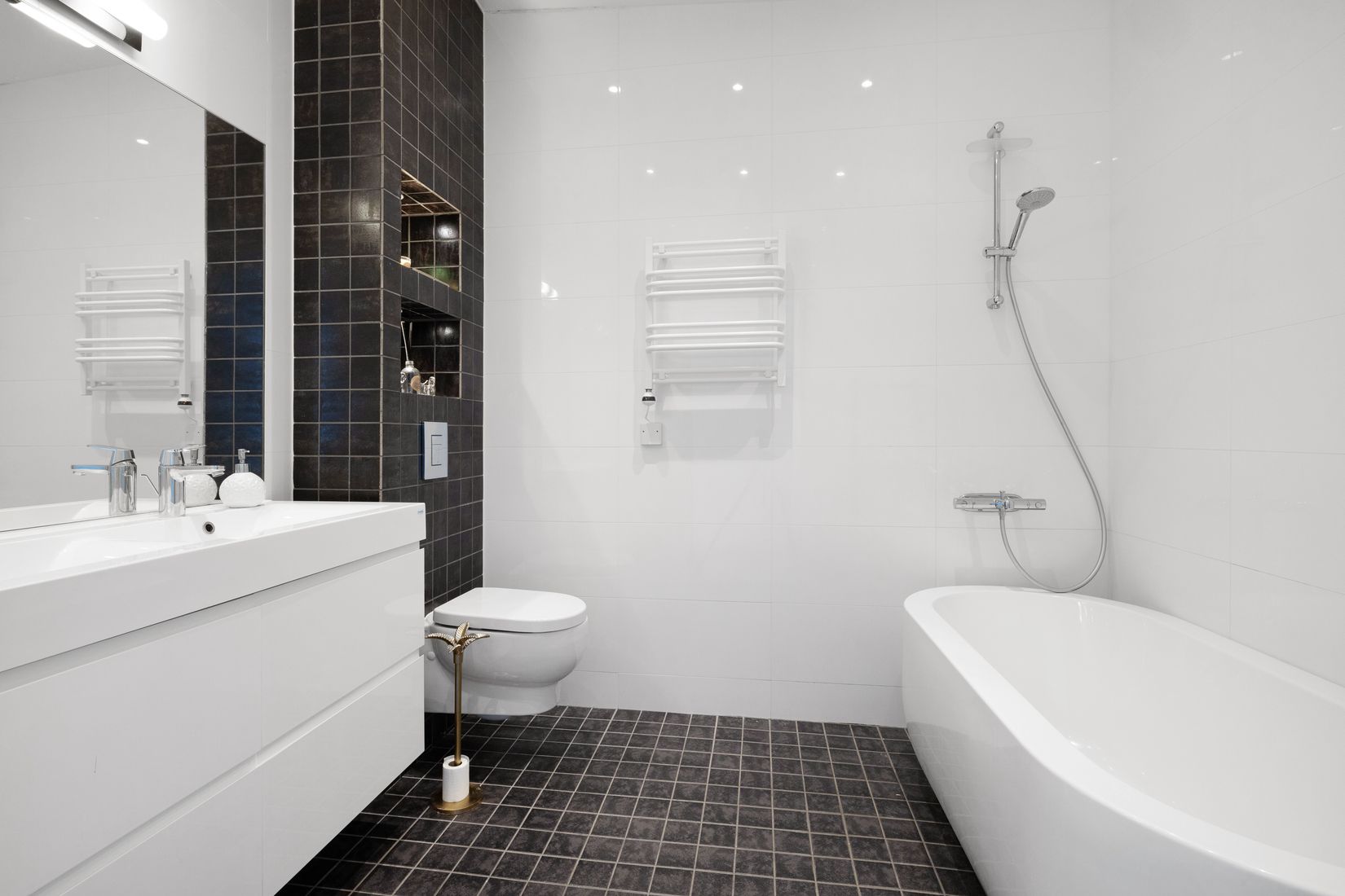 Villa, Radhus, Gåsörtsvägen 10, Ursvik, Sundbyberg