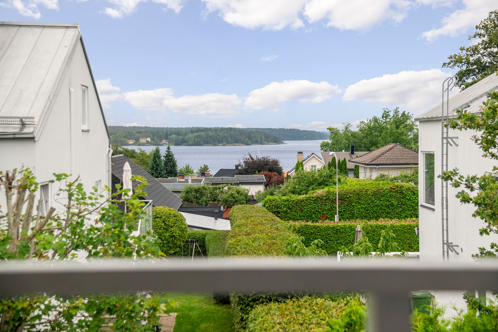 Villa, Hässelby strandväg 8, Hässelby Södra Villastad, Stockholm