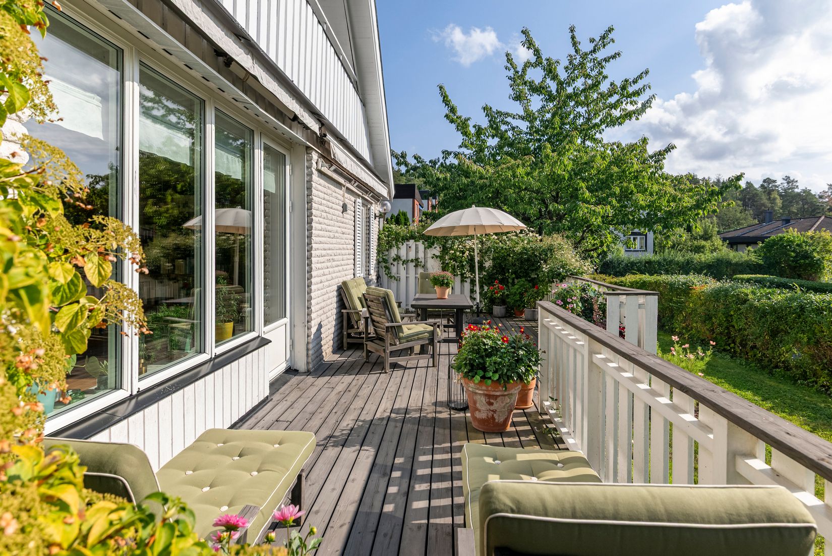 Villa, Hässelby strandväg 8, Hässelby Södra Villastad, Stockholm