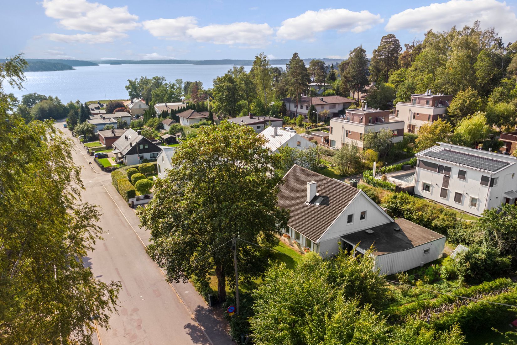 Villa, Hässelby strandväg 8, Hässelby Södra Villastad, Stockholm