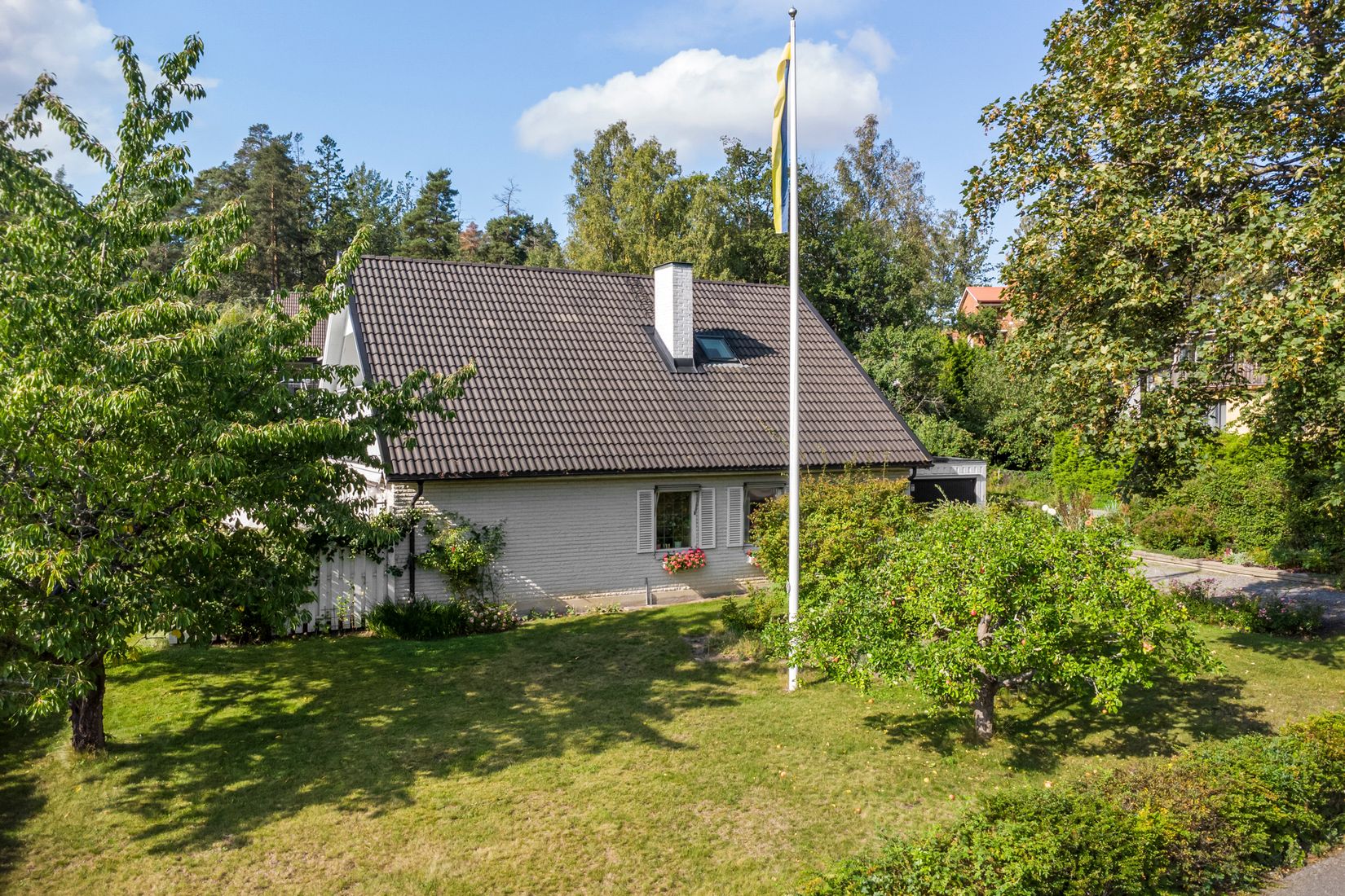 Villa, Hässelby strandväg 8, Hässelby Södra Villastad, Stockholm