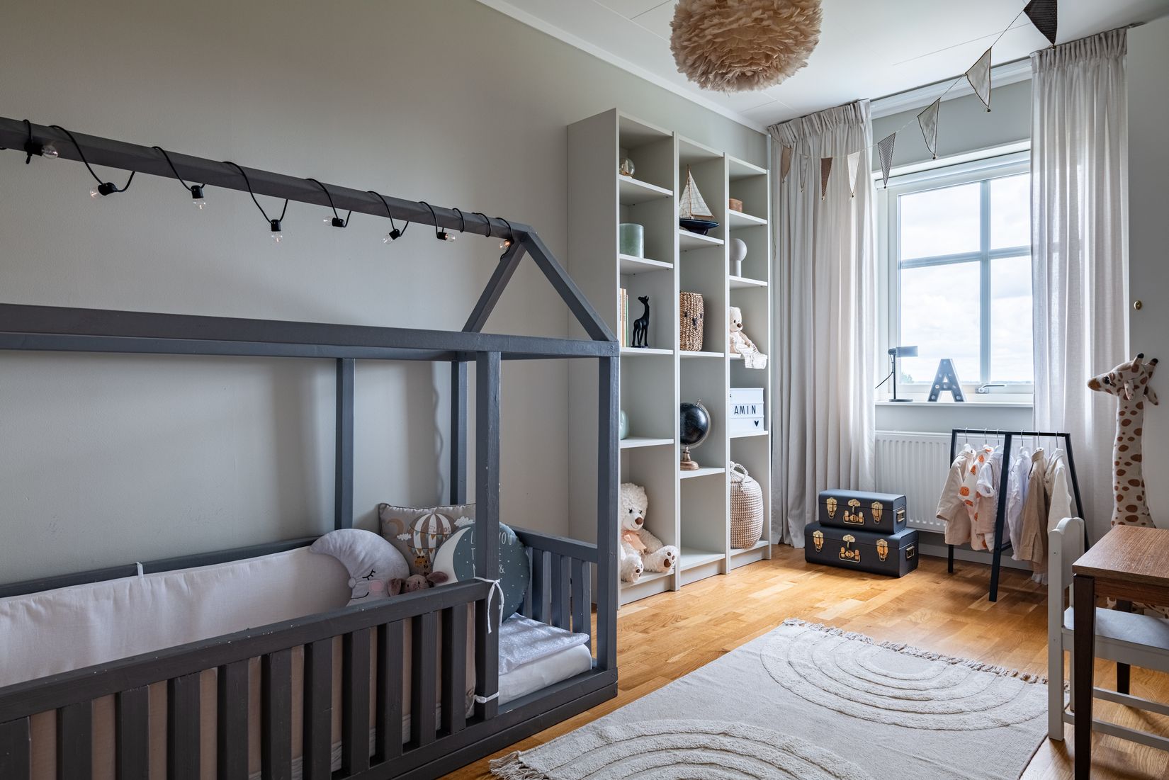 Radhus, Viktor Dahléns väg 120, Mosås, Örebro