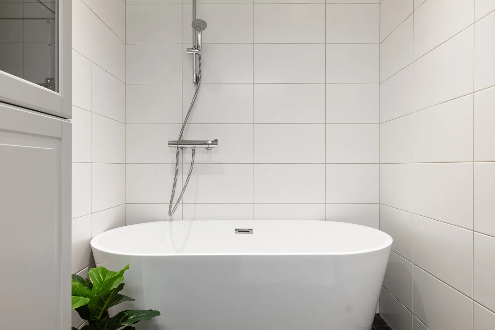 Radhus, Viktor Dahléns väg 120, Mosås, Örebro