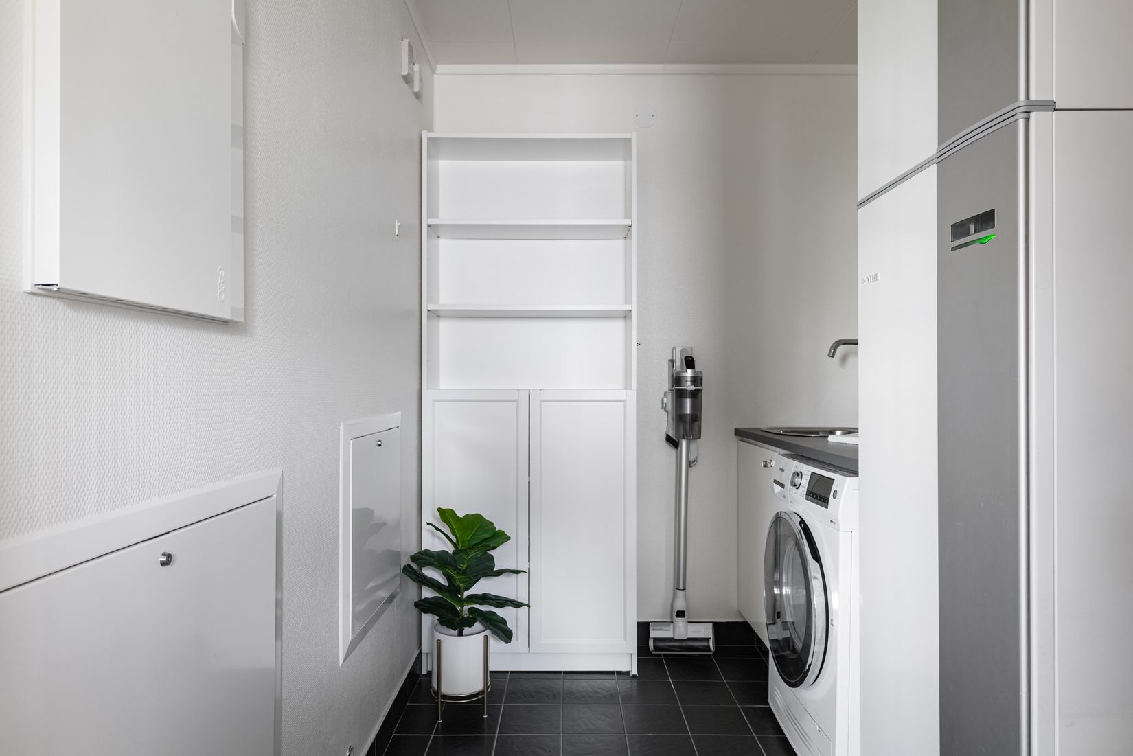 Radhus, Viktor Dahléns väg 120, Mosås, Örebro