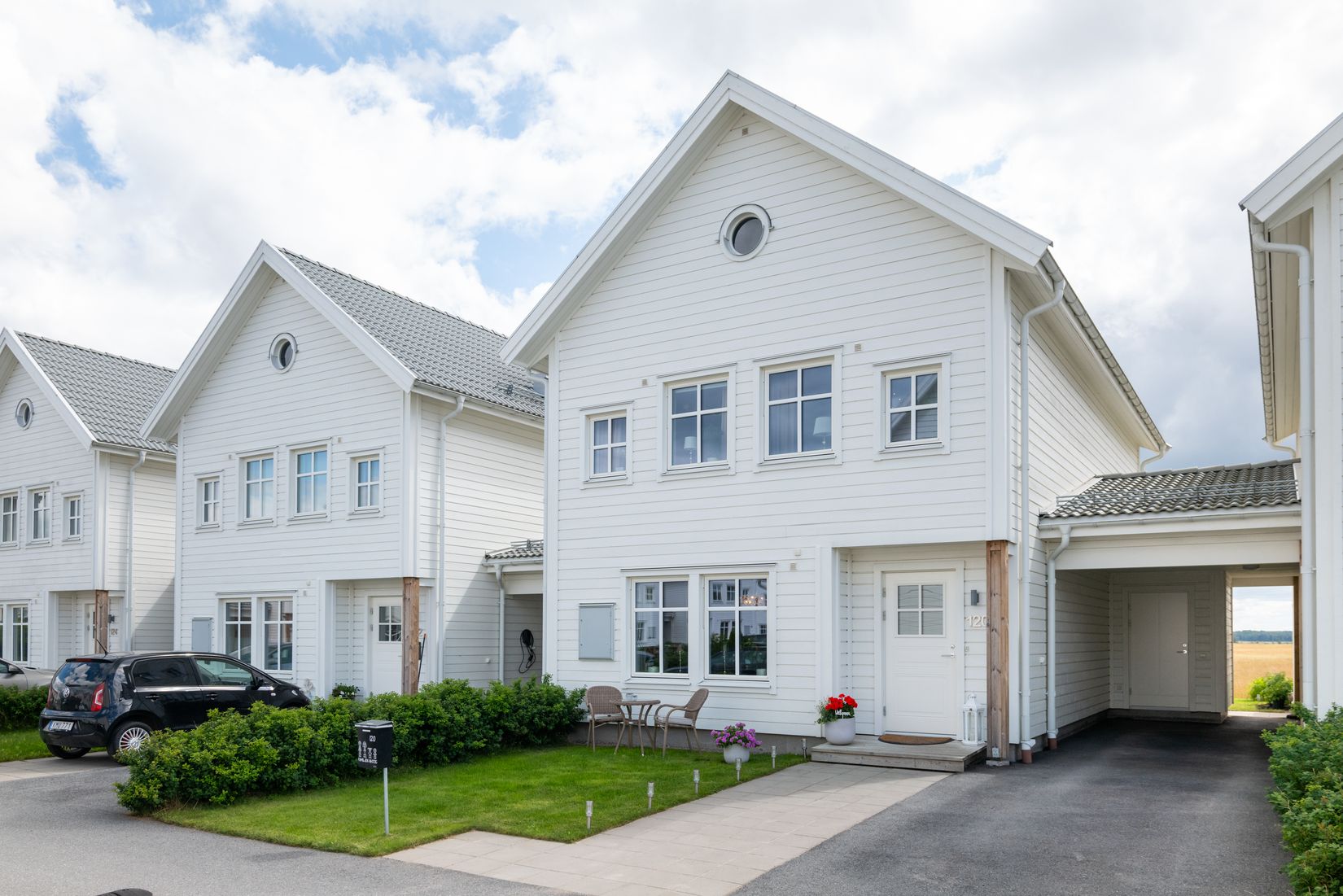 Radhus, Viktor Dahléns väg 120, Mosås, Örebro