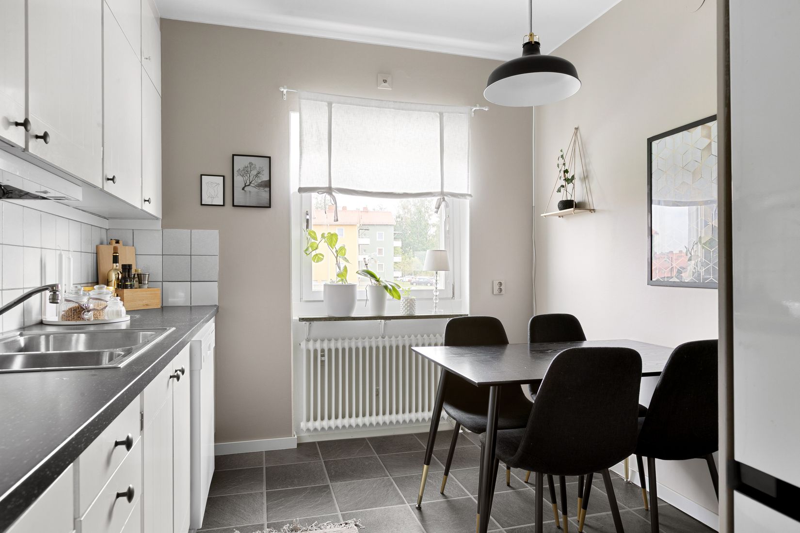 Bostadsrätt, Hantverkarbacken 10D, Hantverkarbacken, Sandviken