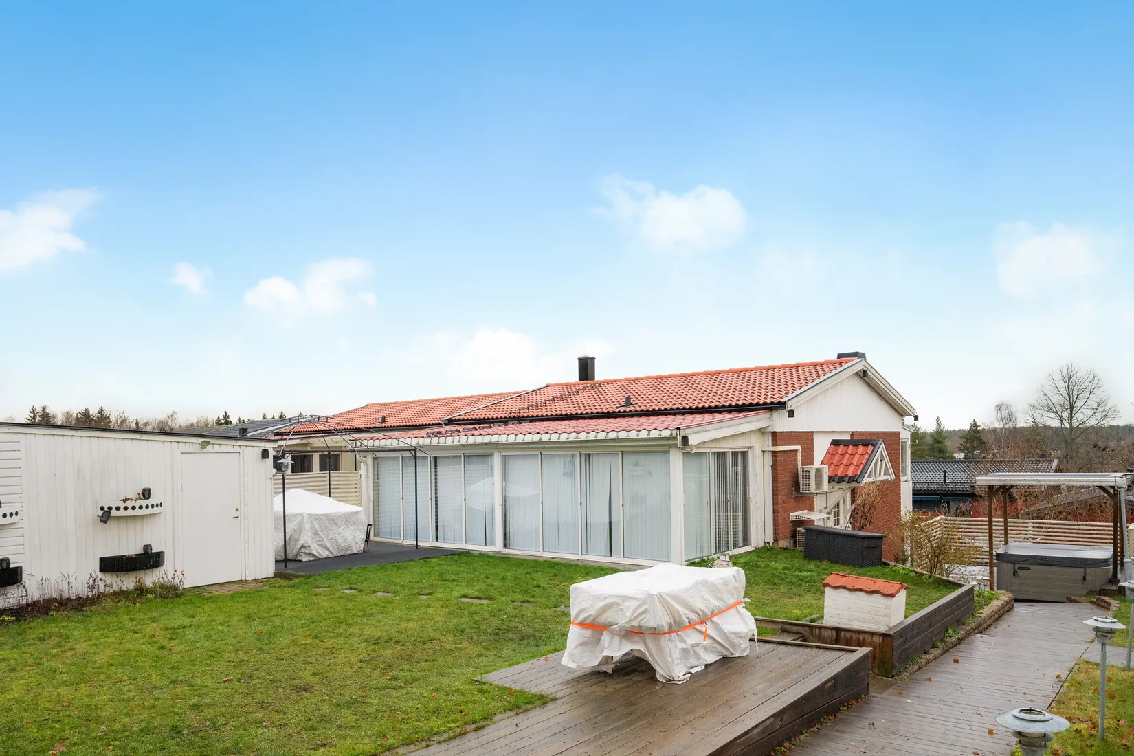 Villa, Radhus, Abborrvägen 19, Viksjö, Järfälla