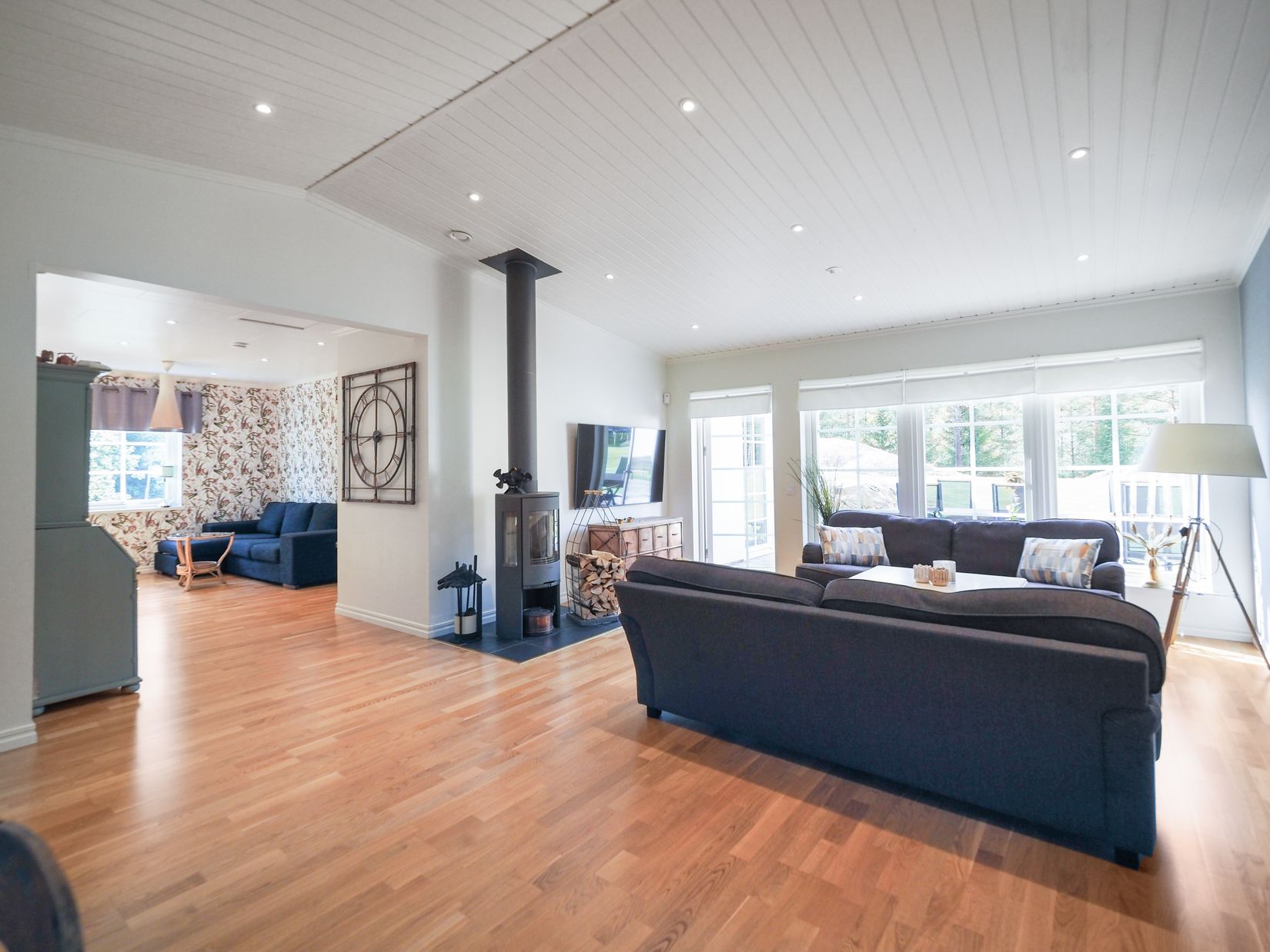 Villa, Marktegelvägen 7, Sundby Strand, Strängnäs