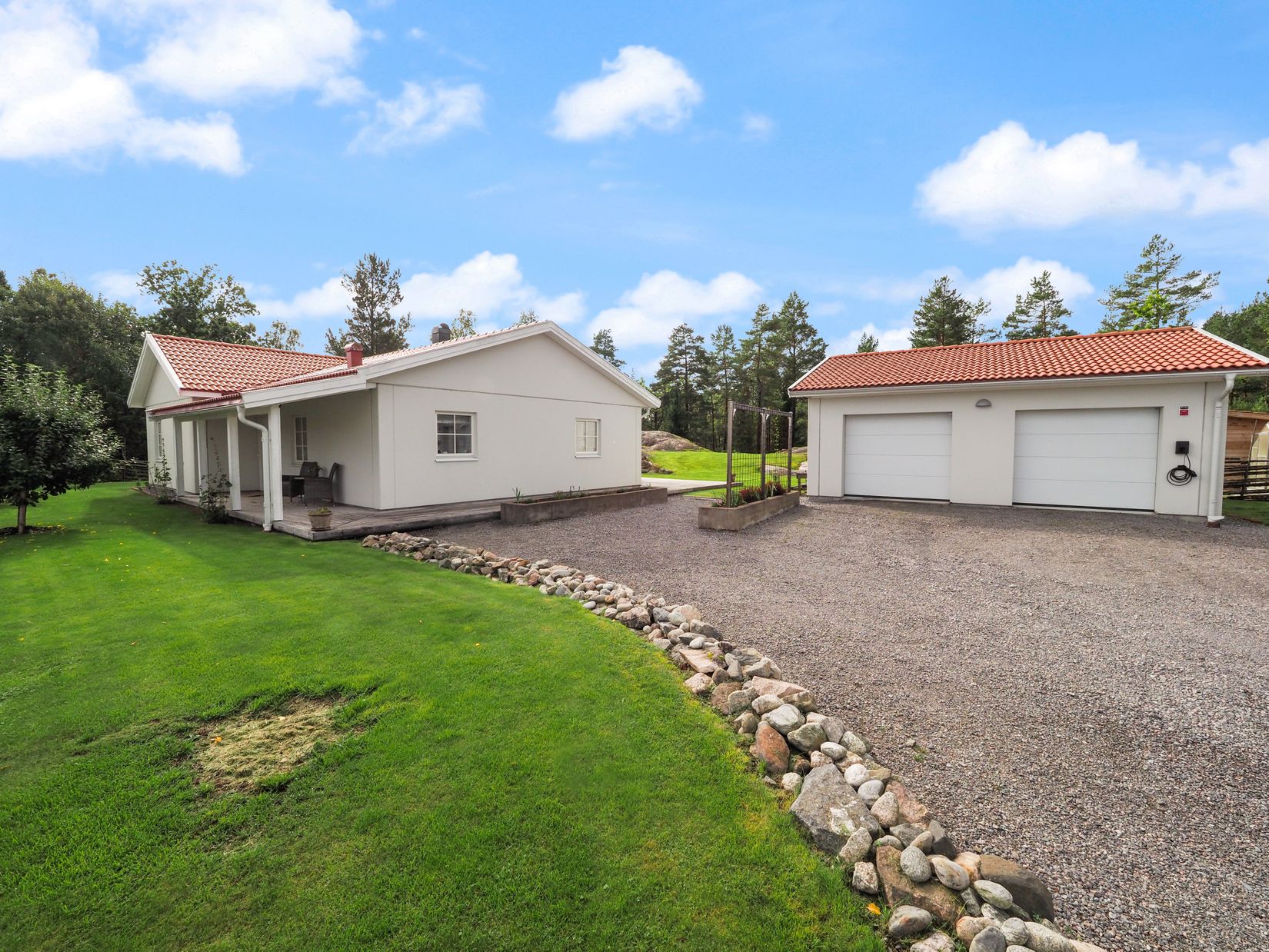 Villa, Marktegelvägen 7, Sundby Strand, Strängnäs