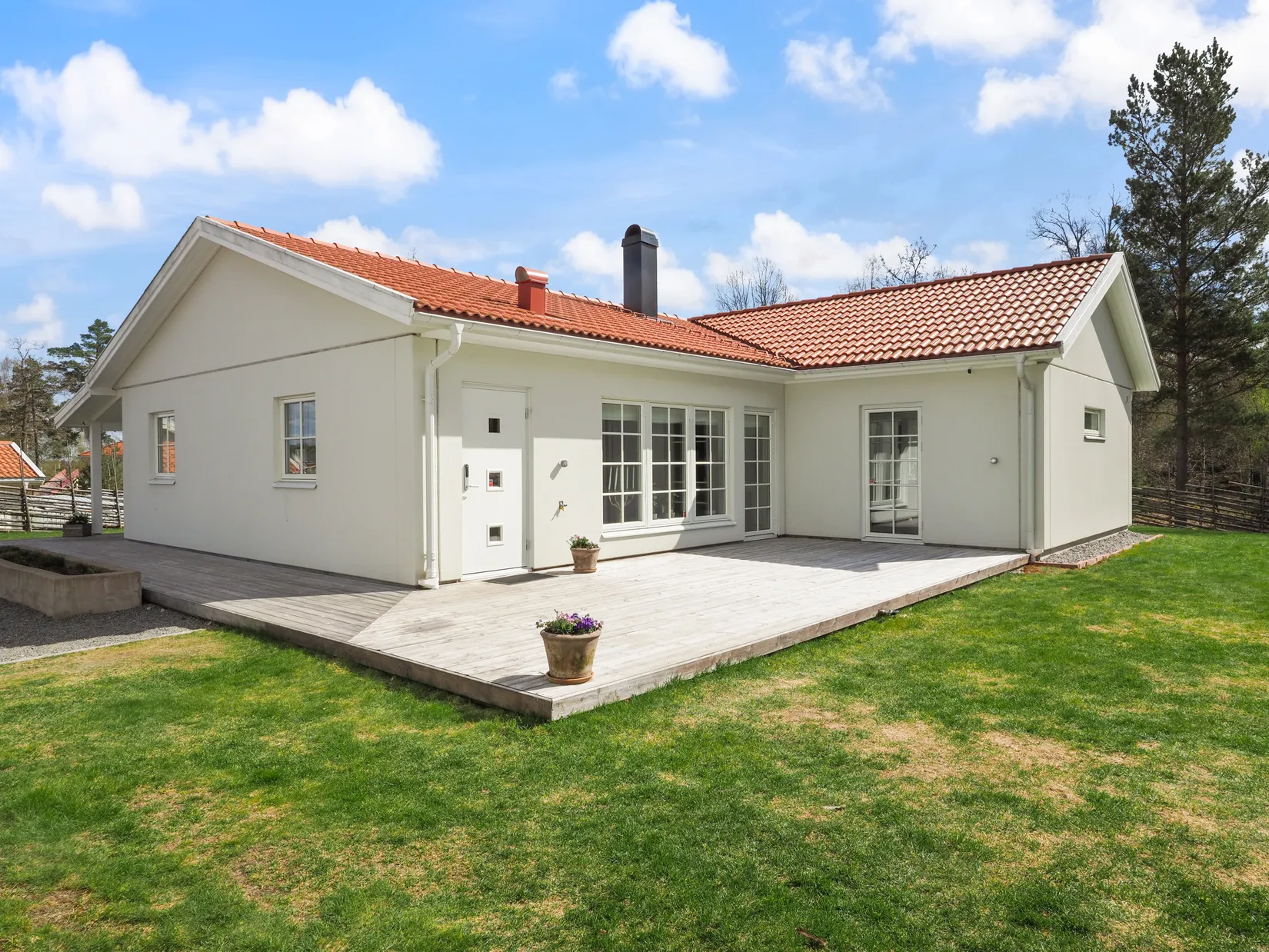Villa, Marktegelvägen 7, Sundby Strand, Strängnäs