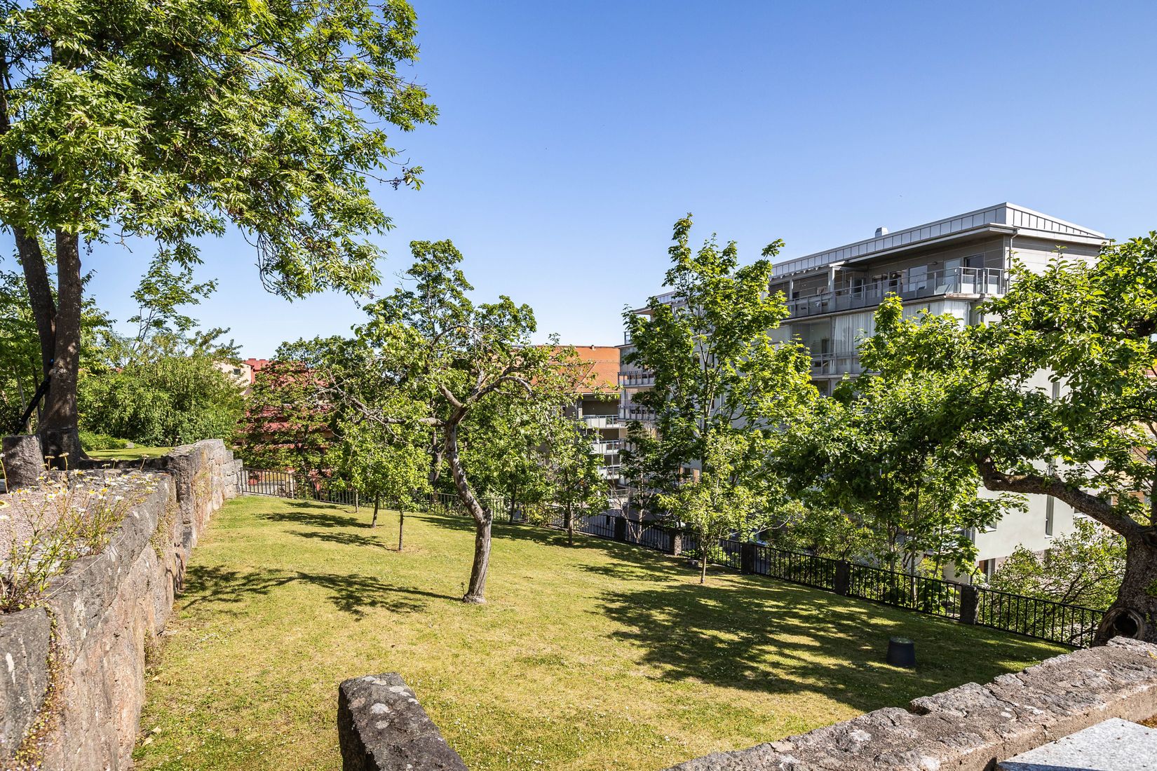 Villa, Sandbäcksgatan 5, Centralt/Trädgårdsföreningen, Linköping