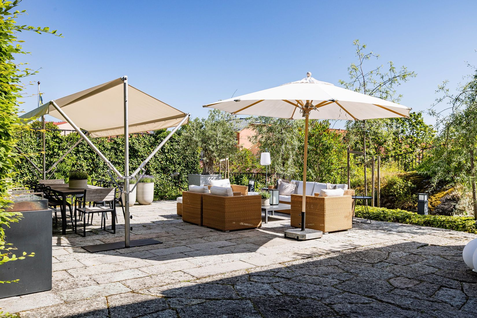 Villa, Sandbäcksgatan 5, Centralt/Trädgårdsföreningen, Linköping