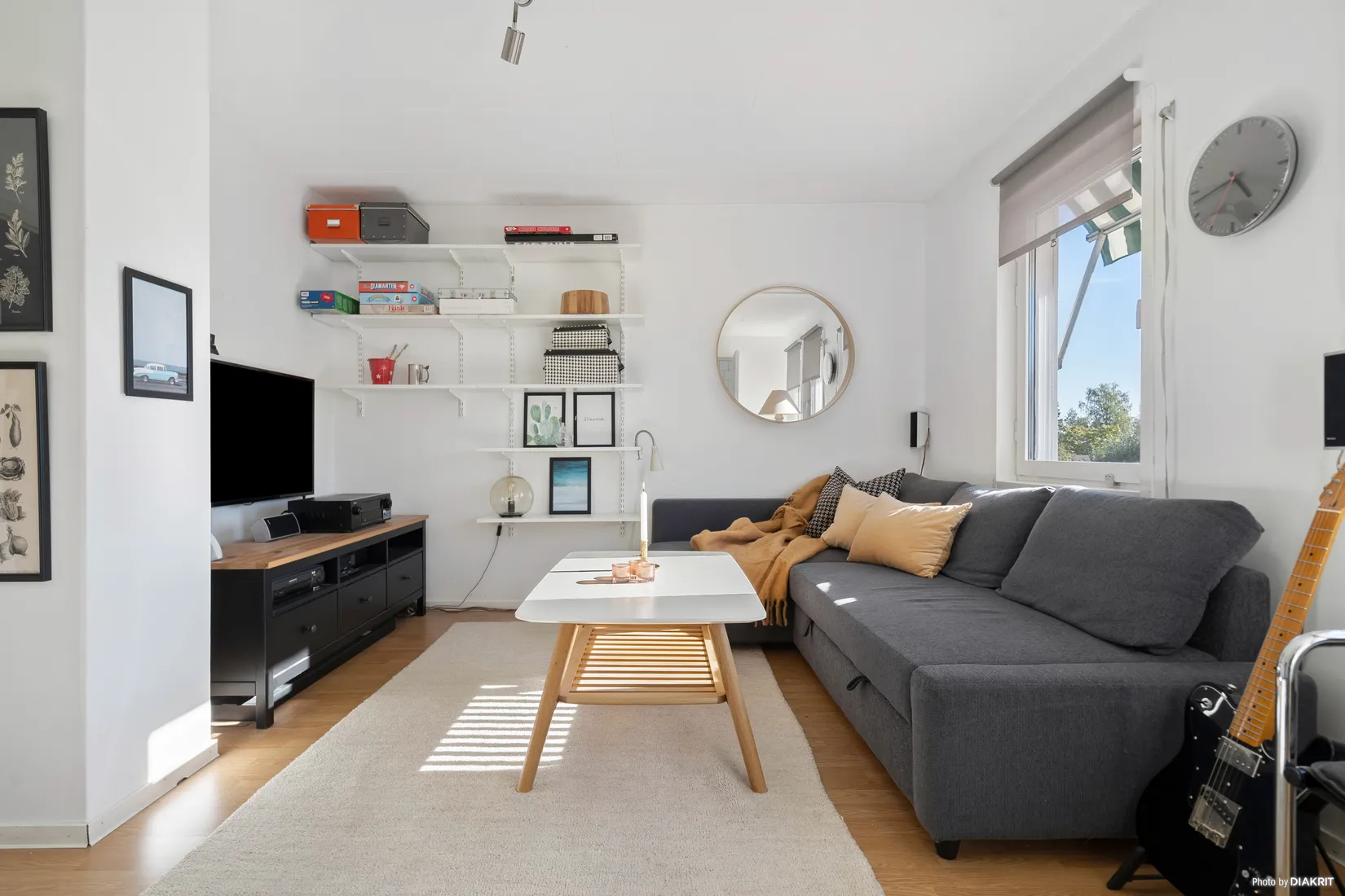 Radhus, Enbacken 17, Skarpäng, Täby