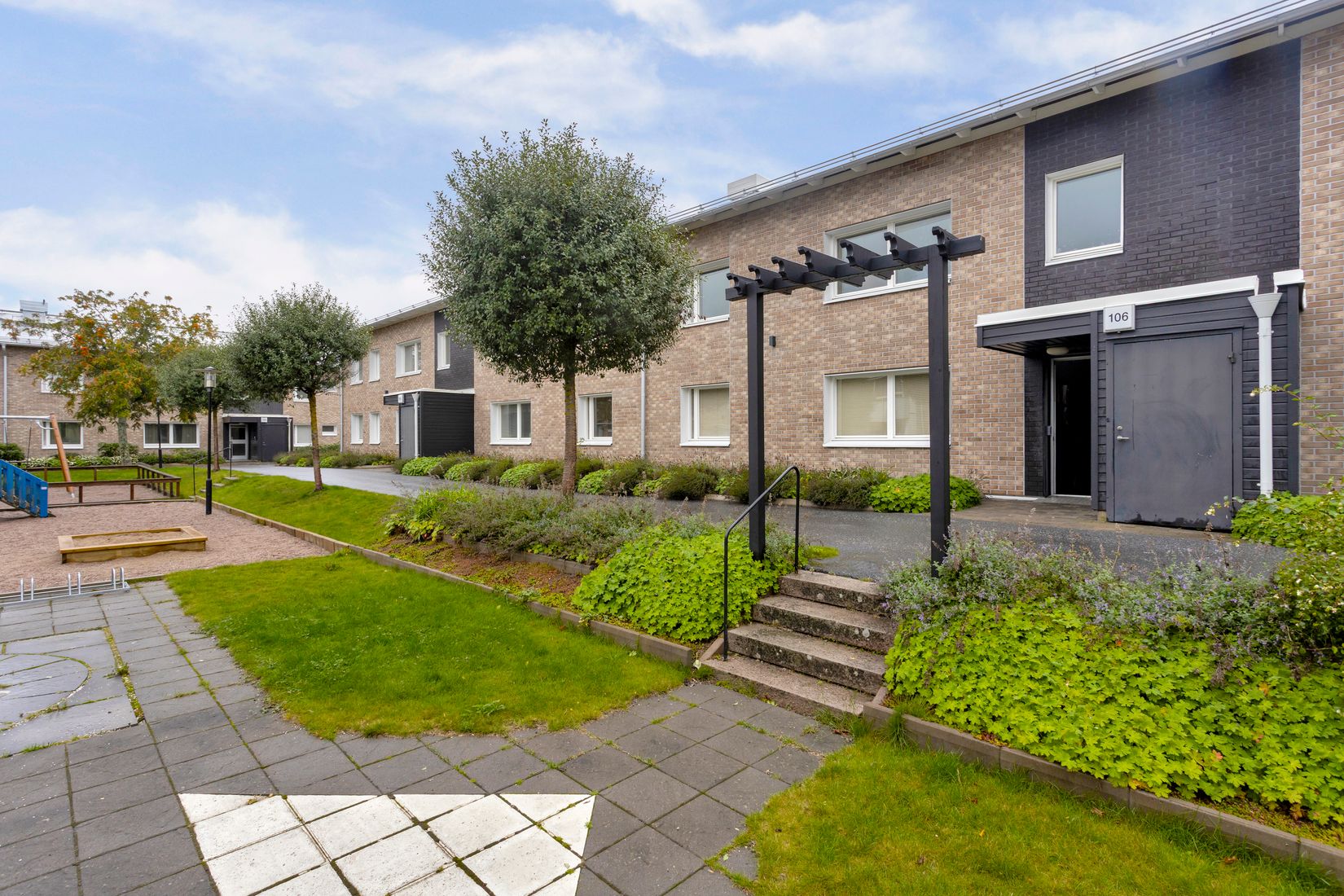 Bostadsrätt, Tomtbergavägen 106, Hallunda - Norsborg, Botkyrka