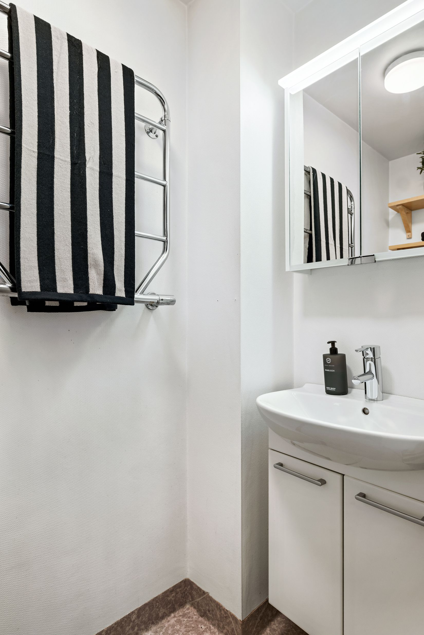 Bostadsrätt, Oskarsvägen 11B, Centralt öster, Örebro