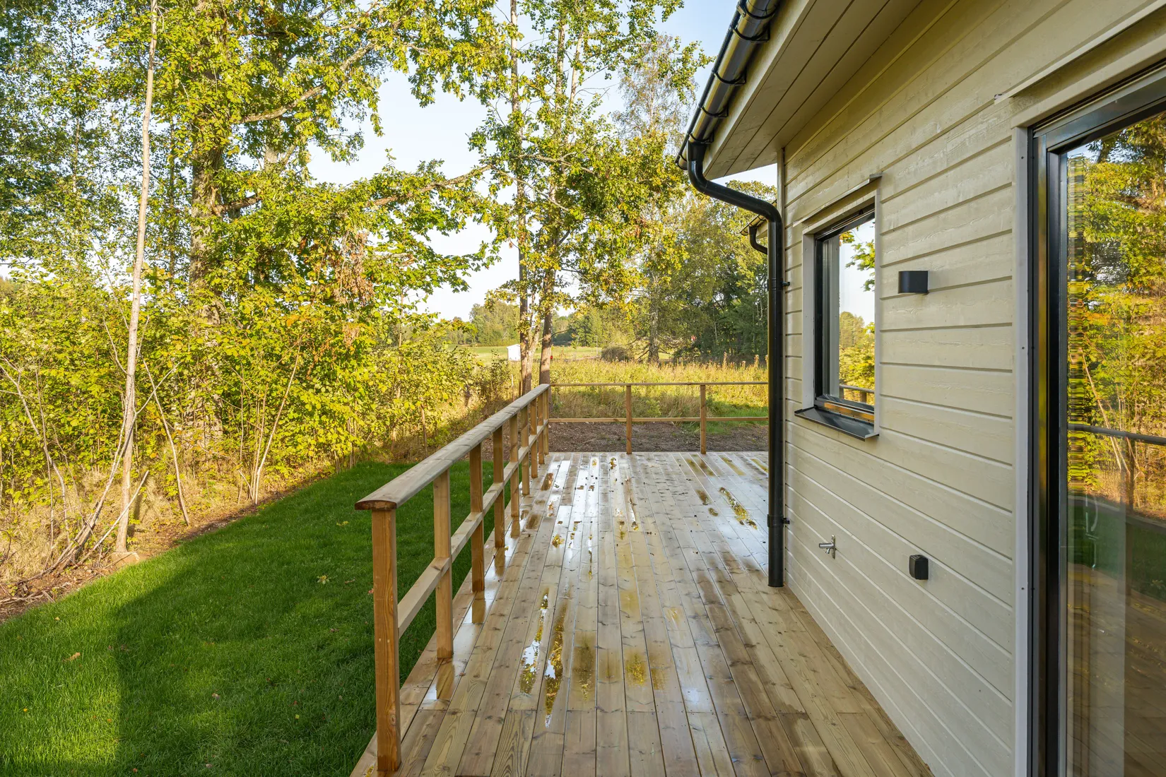 Villa, Framnäsudden 2, Ekeby-Almby, Örebro