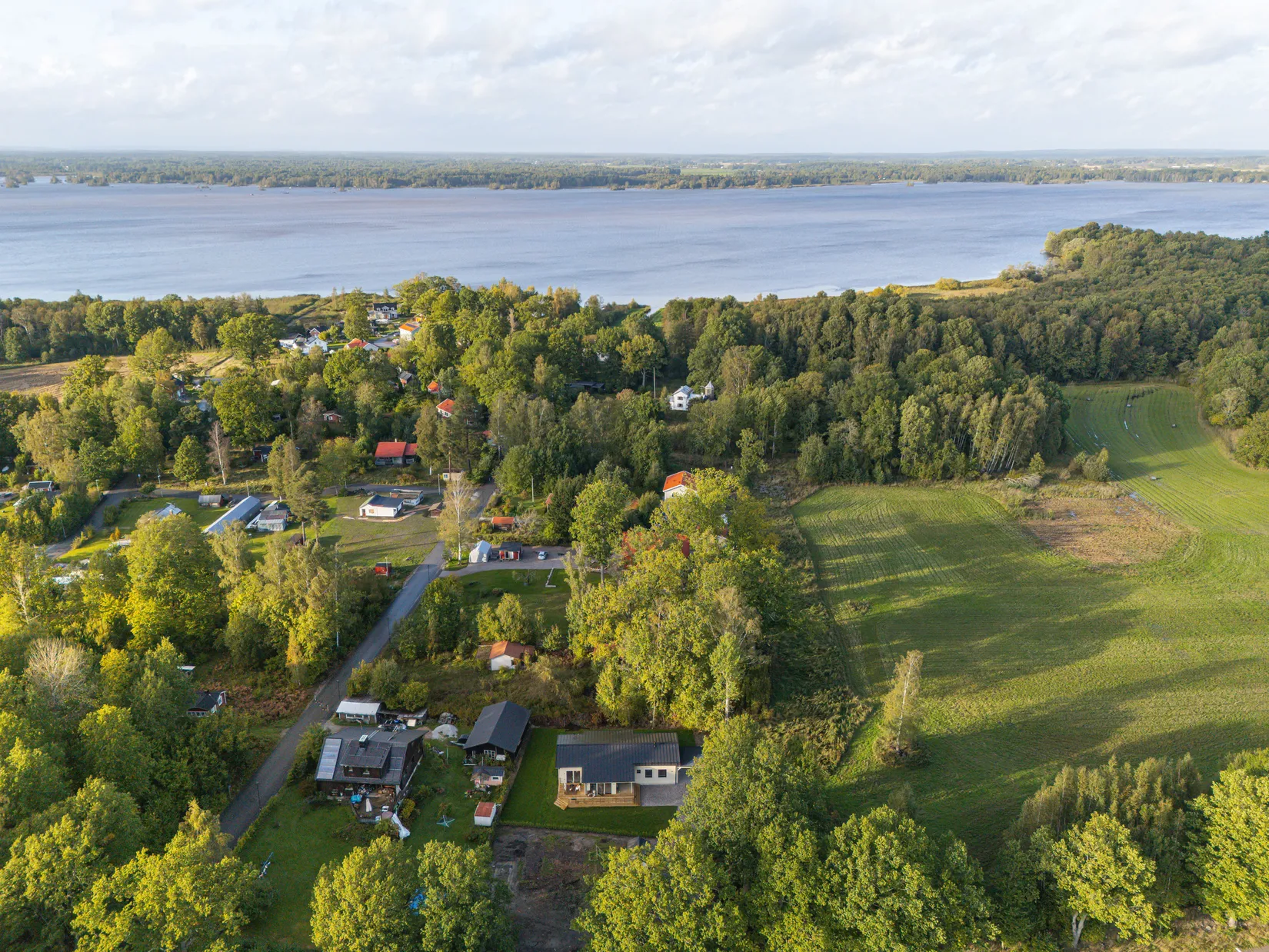 Villa, Framnäsudden 2, Ekeby-Almby, Örebro