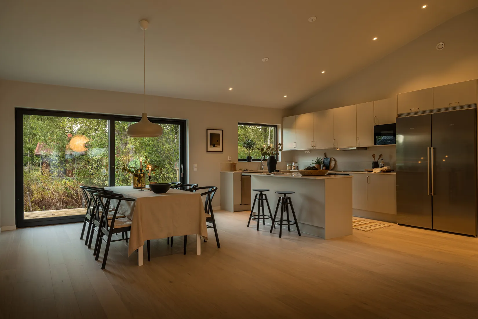 Villa, Framnäsudden 2, Ekeby-Almby, Örebro