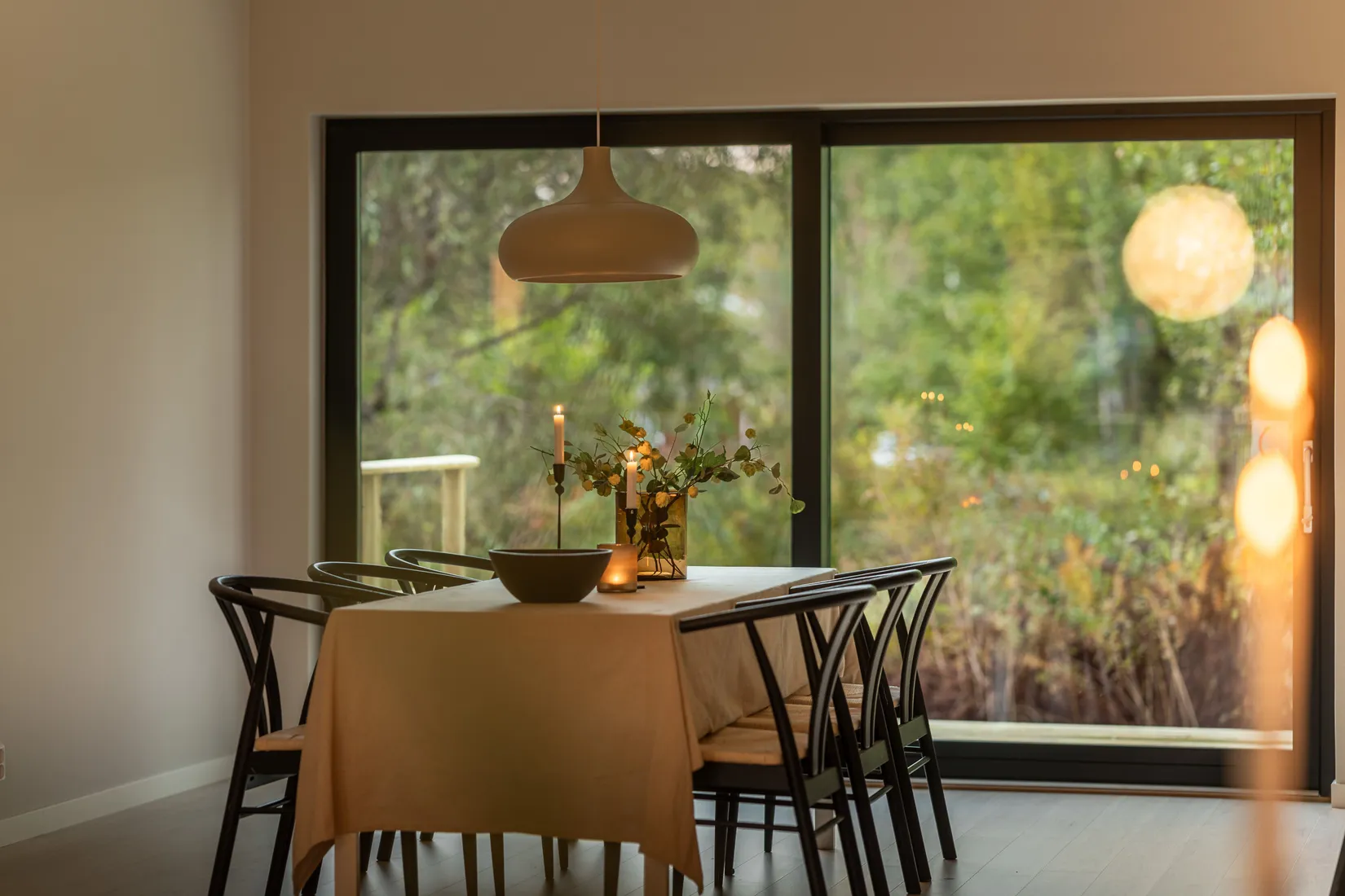 Villa, Framnäsudden 2, Ekeby-Almby, Örebro