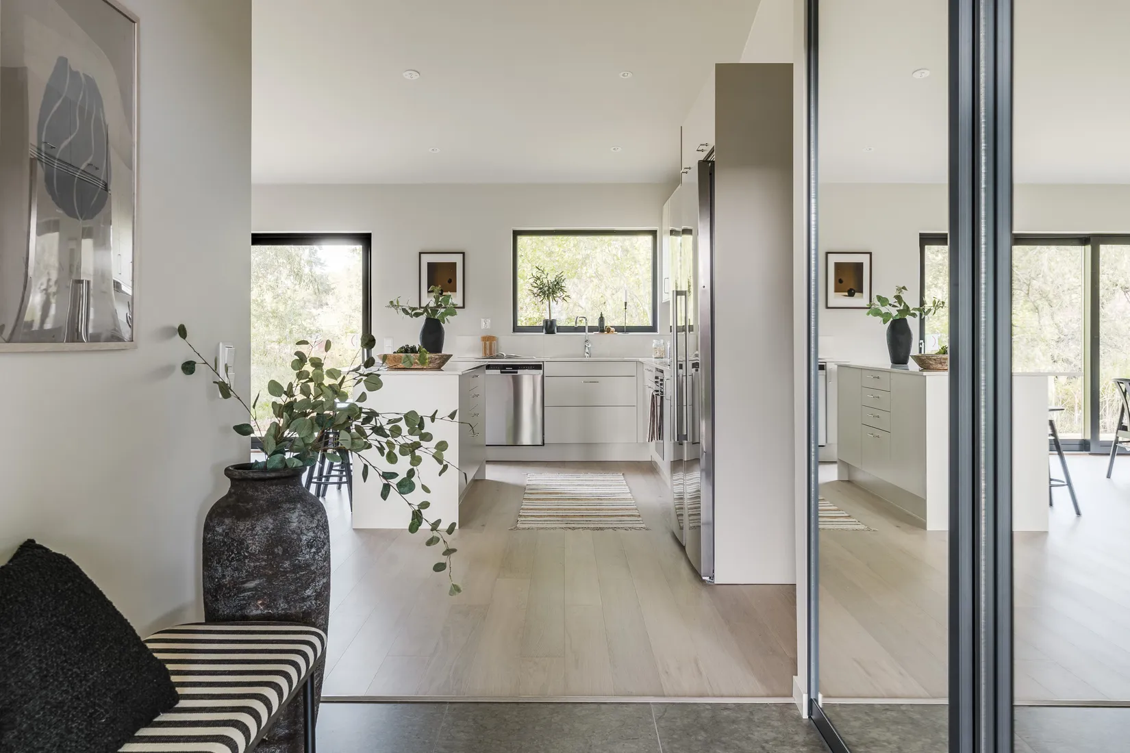 Villa, Framnäsudden 2, Ekeby-Almby, Örebro