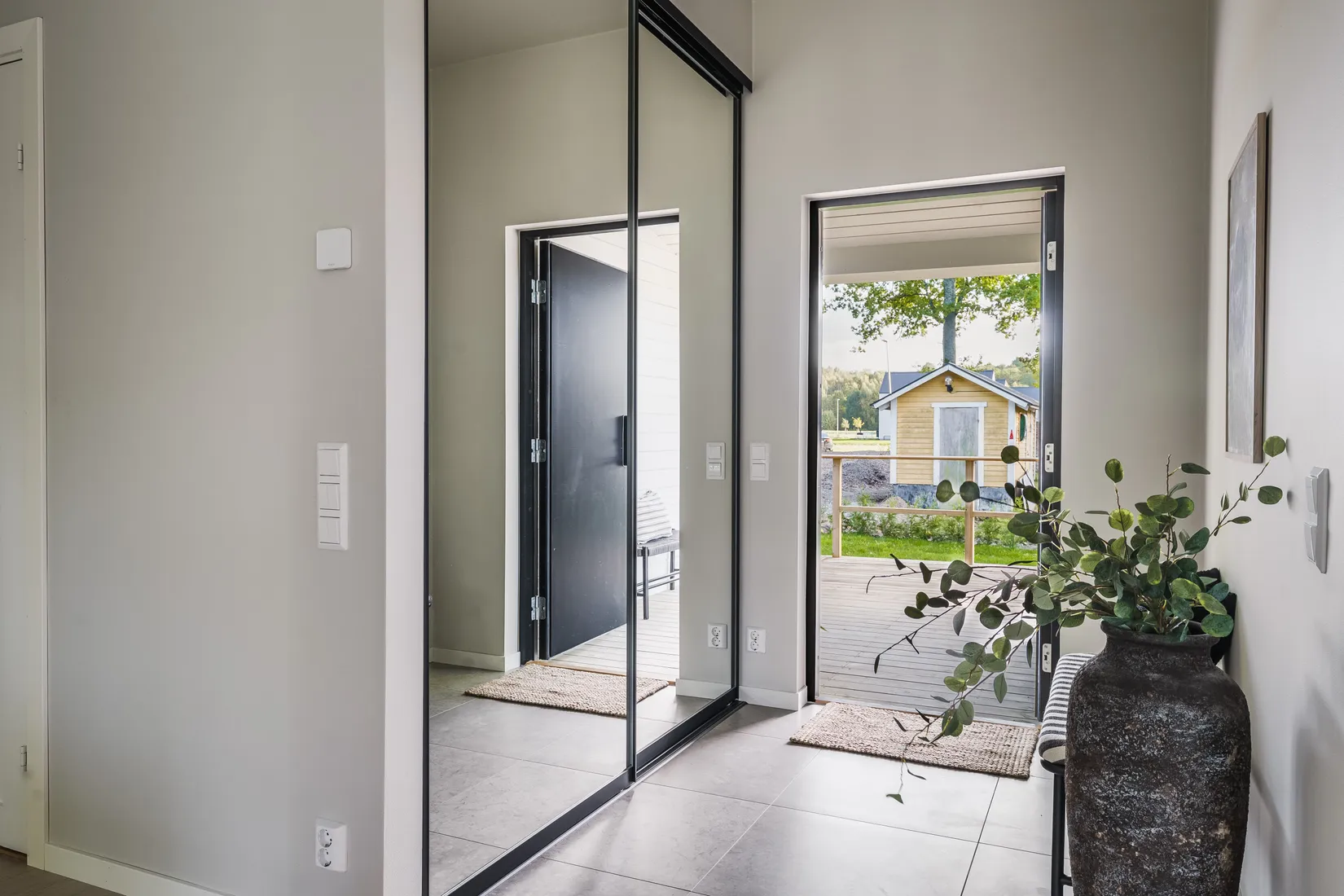 Villa, Framnäsudden 2, Ekeby-Almby, Örebro