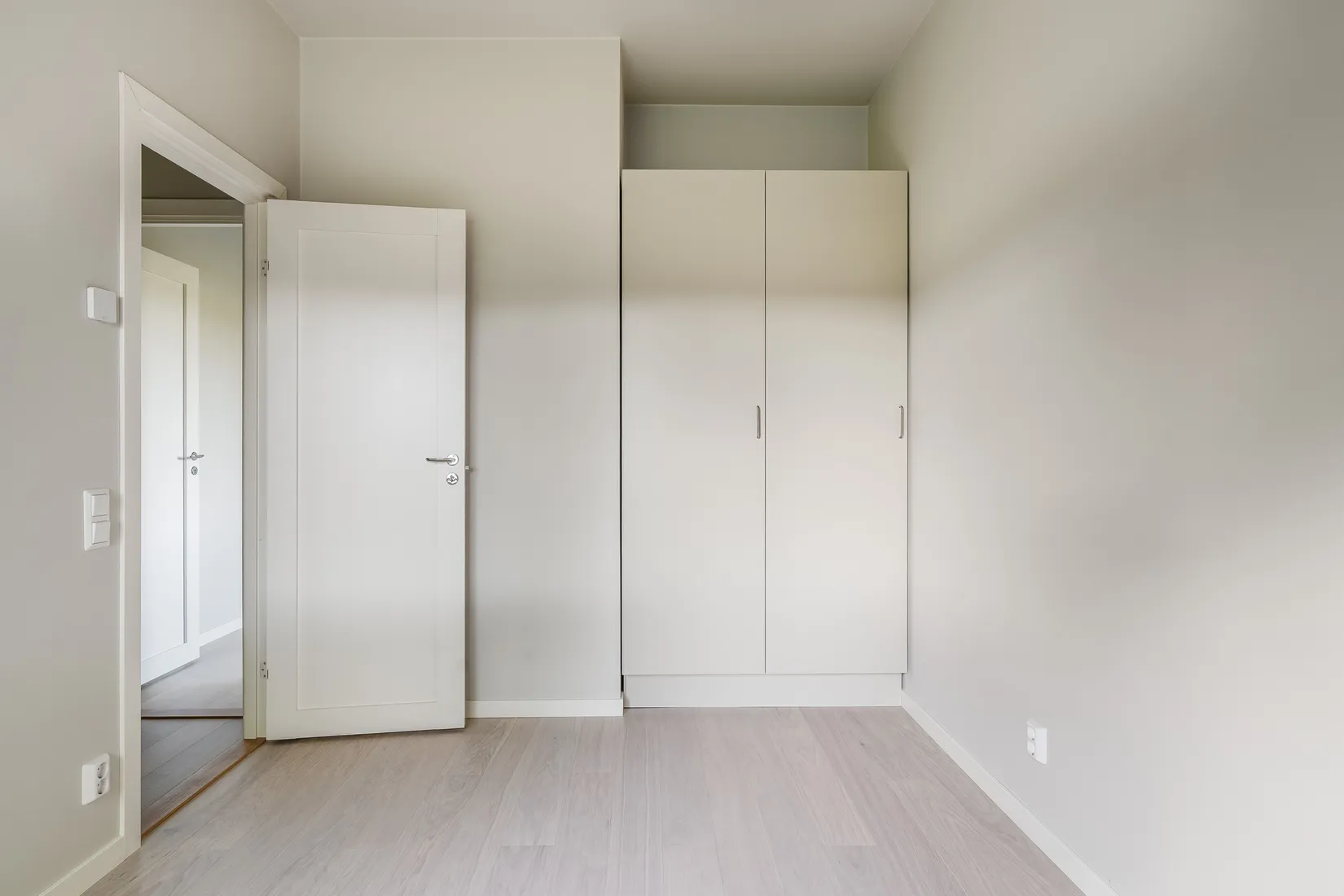 Villa, Framnäsudden 2, Ekeby-Almby, Örebro