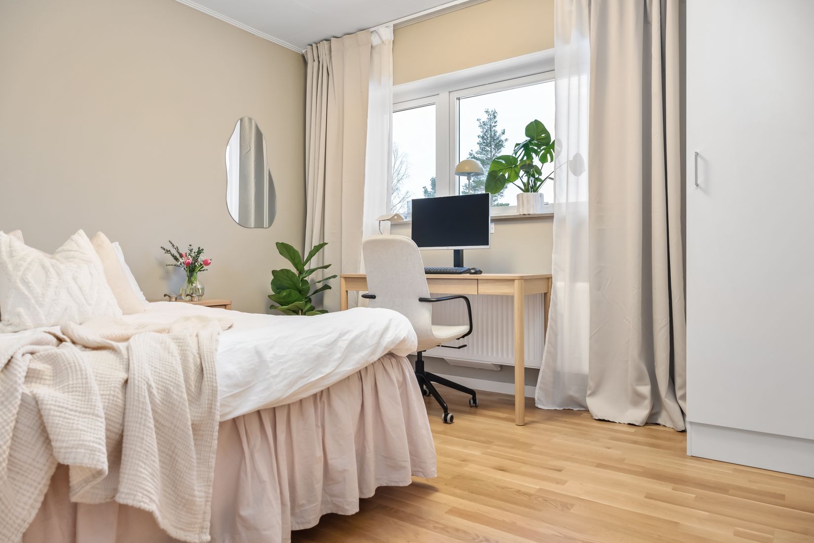 Radhus, Stensötavägen 50B, Svärtinge - Skogsbacke, Norrköping