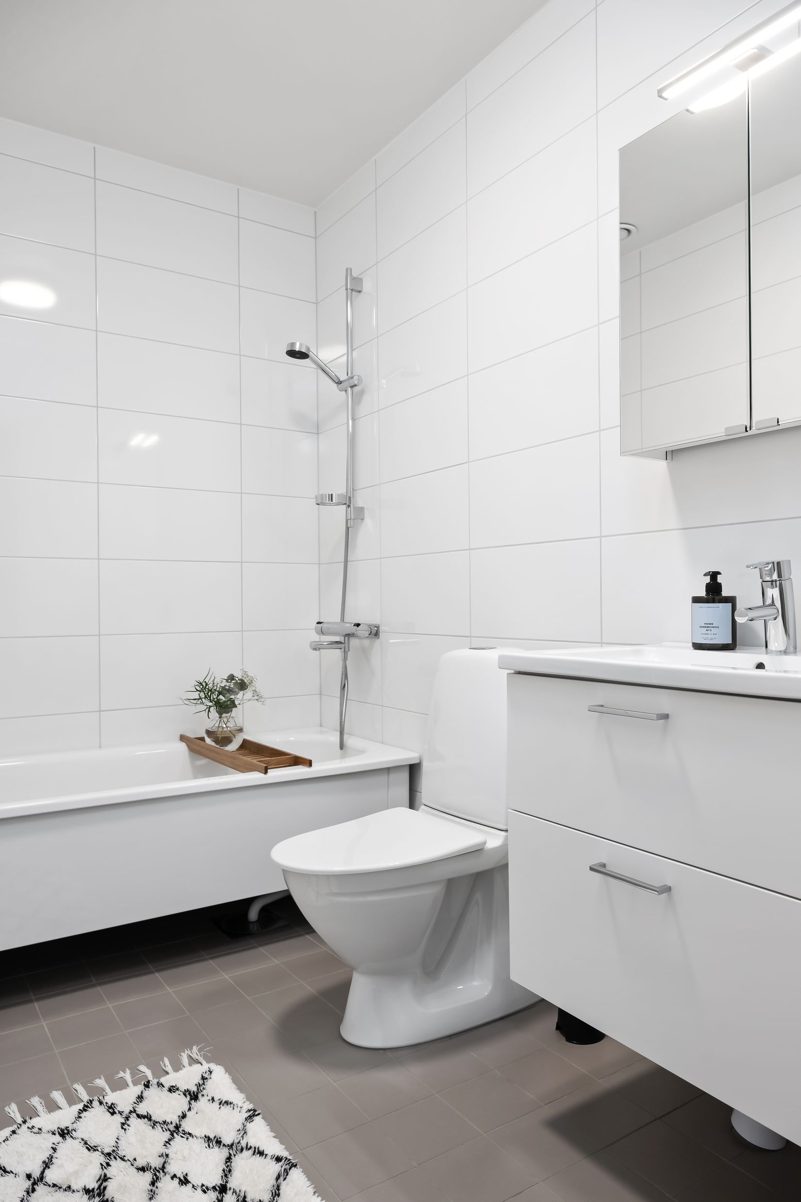 Radhus, Stensötavägen 50B, Svärtinge - Skogsbacke, Norrköping