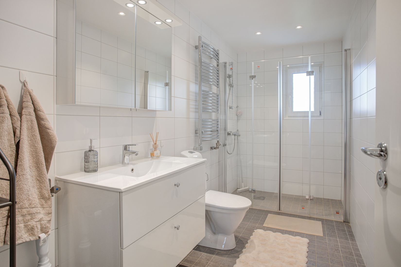 Bostadsrätt, Klövervägen 11 7tr, Hallunda - Norsborg, Botkyrka