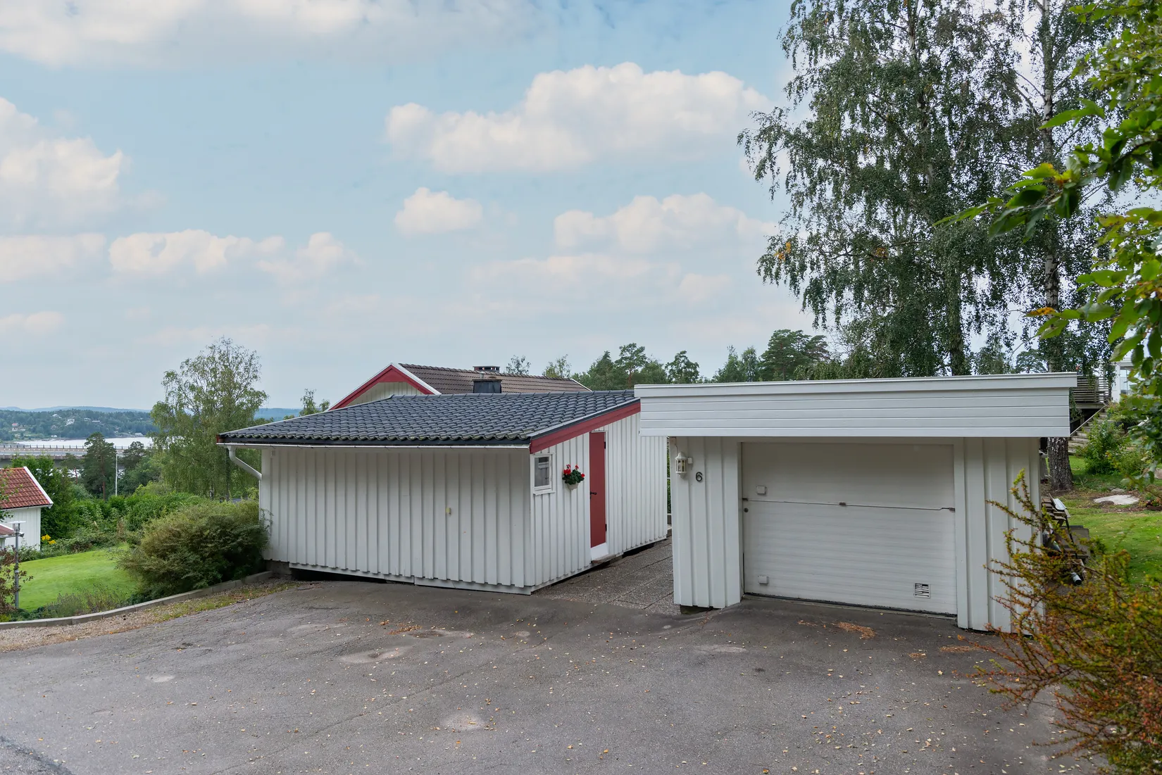 Villa, Skogsliden 6, Sunningen, Uddevalla