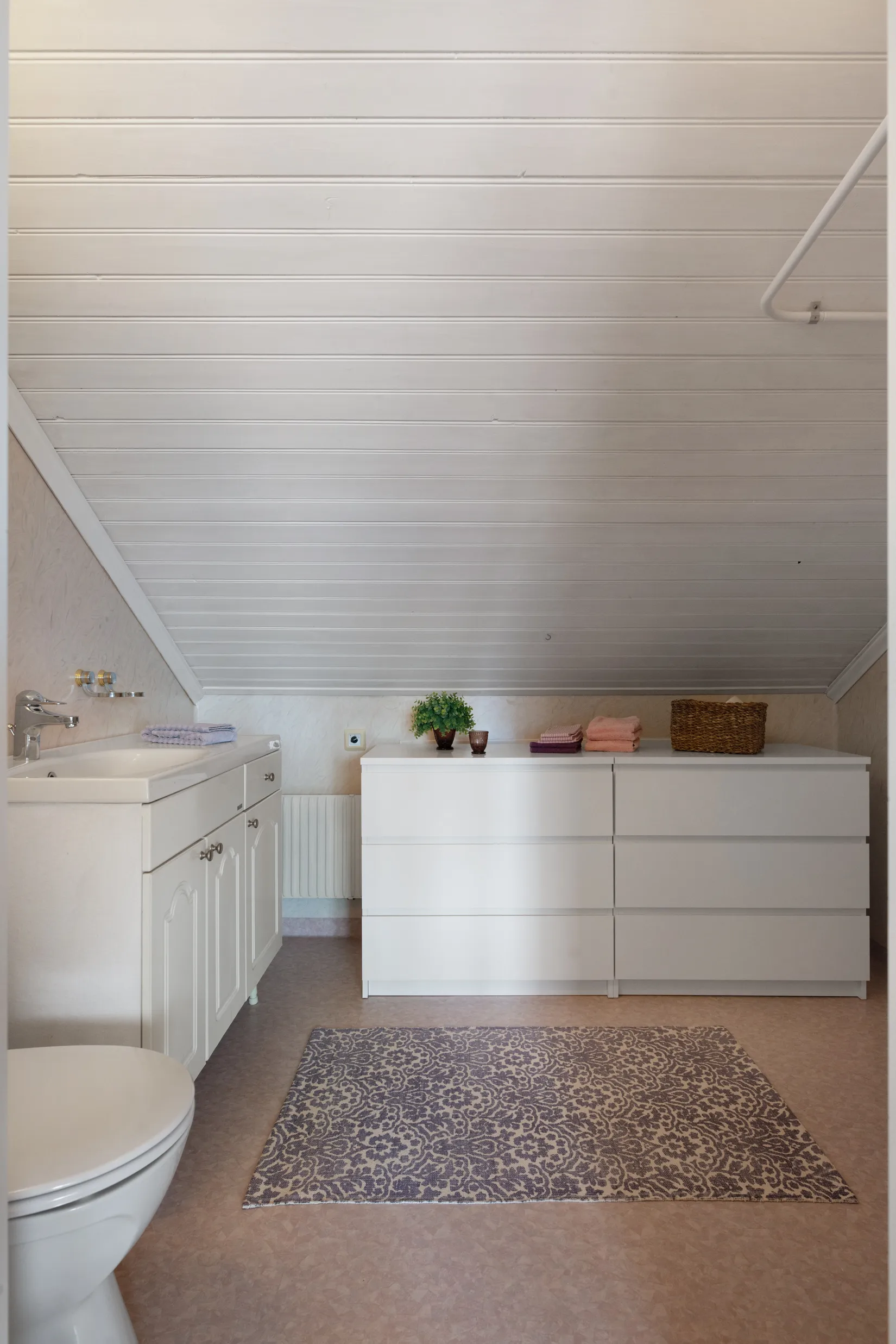 Villa, Skogsliden 6, Sunningen, Uddevalla