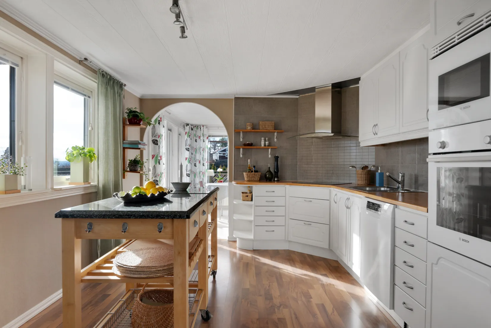 Villa, Skogsliden 6, Sunningen, Uddevalla