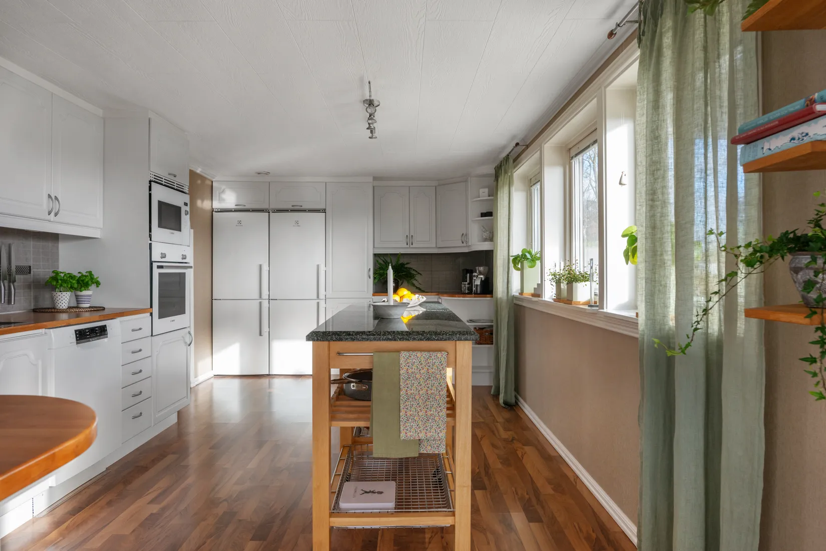 Villa, Skogsliden 6, Sunningen, Uddevalla