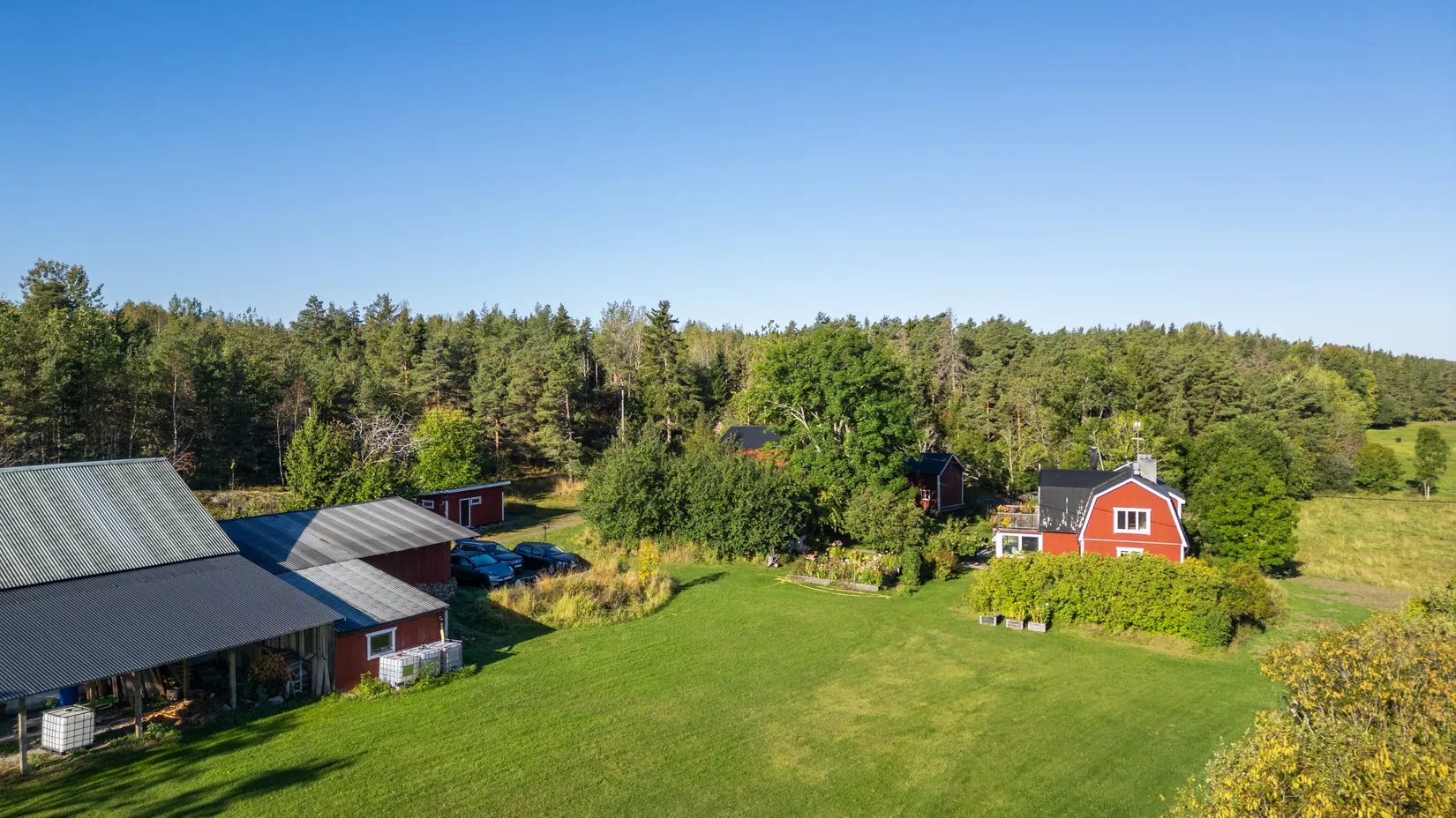 Gård/Skog, Örviks byväg 18, Herräng, Norrtälje