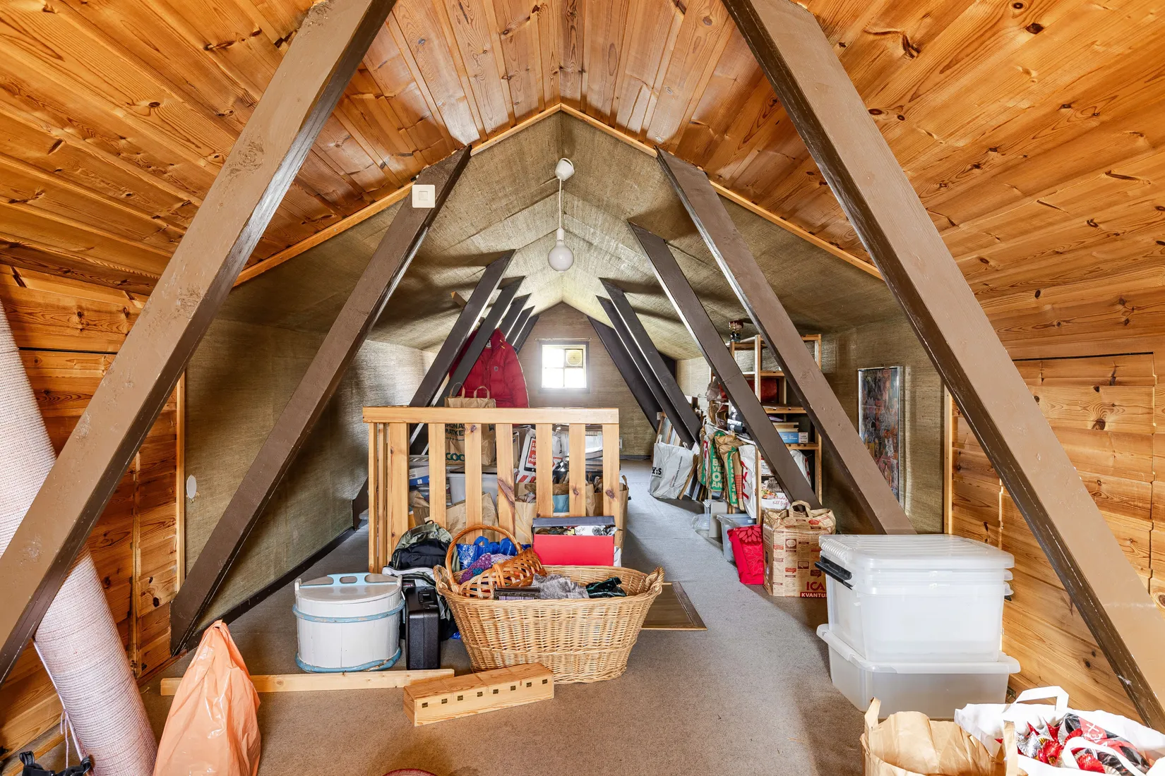 Villa, Gräsgatan 15, Ulvhäll, Strängnäs