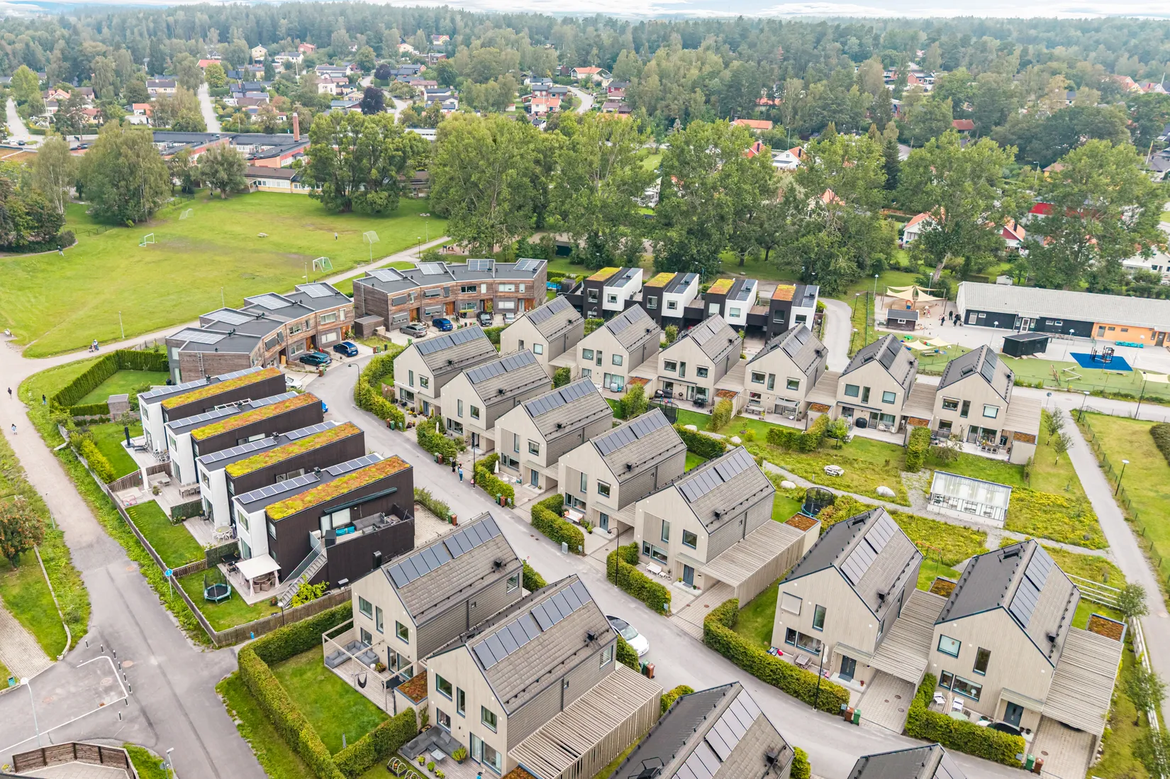 Radhus, Stuterivägen 10, Jakobsberg, Järfälla