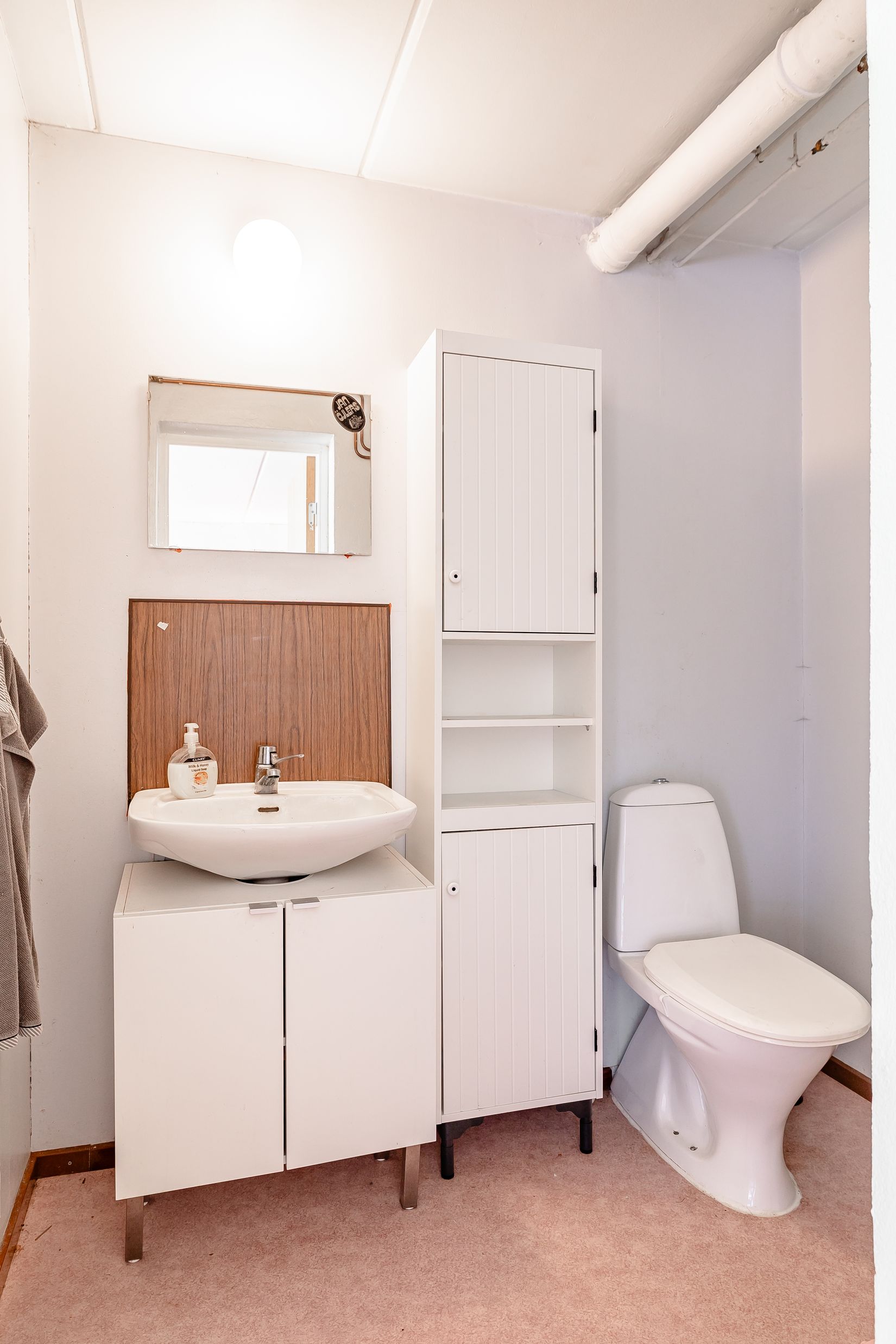 Radhus, Leonardsbergsgatan 18, Grums