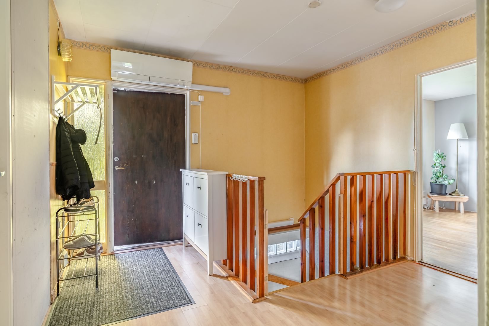 Radhus, Leonardsbergsgatan 18, Grums