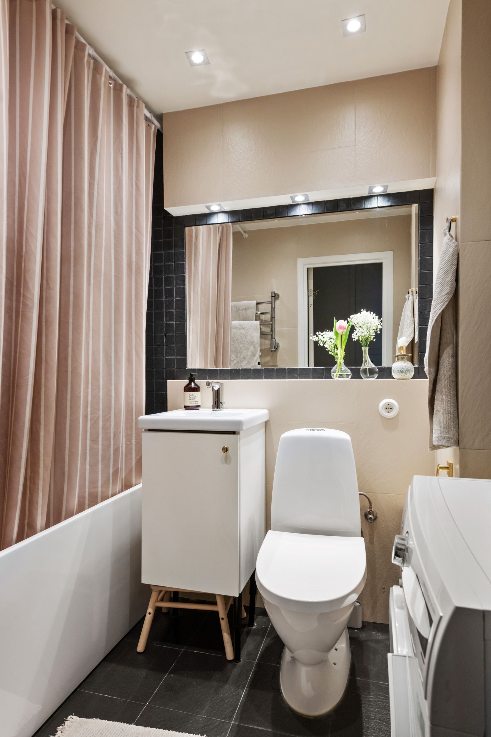 Bostadsrätt, Meteorvägen 6, 3tr, Grindtorp, Täby